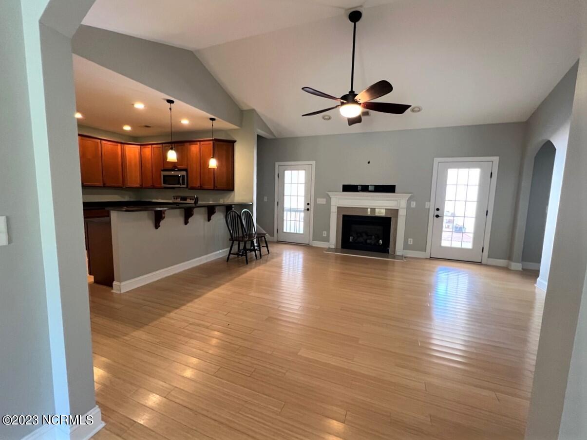 2239 E Indiana Avenue