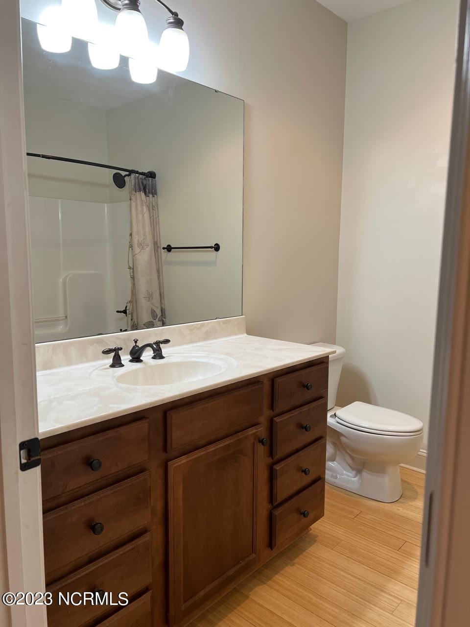 2239 E Indiana Avenue