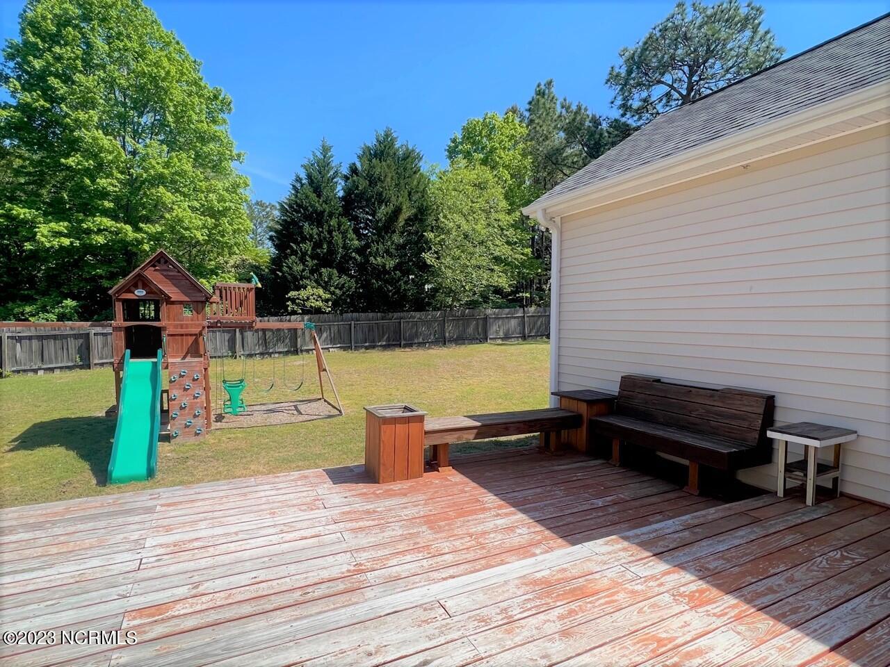 2239 E Indiana Avenue