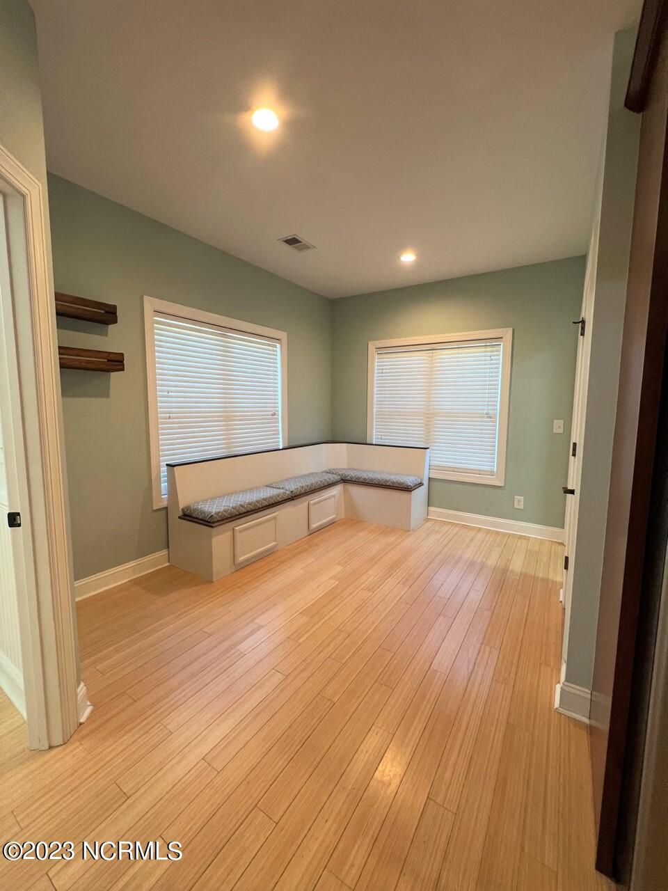 2239 E Indiana Avenue