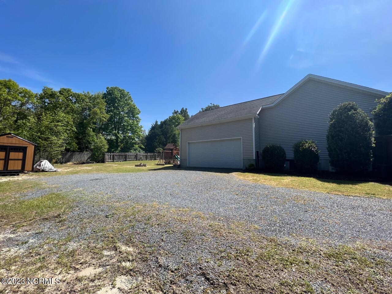 2239 E Indiana Avenue