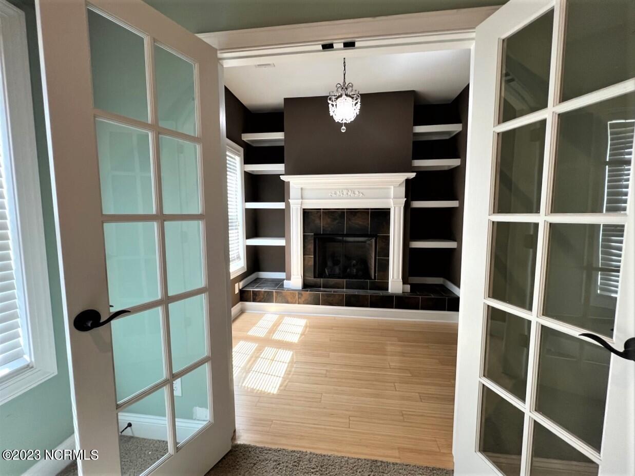 2239 E Indiana Avenue