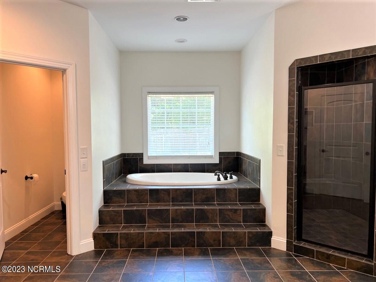 2239 E Indiana Avenue