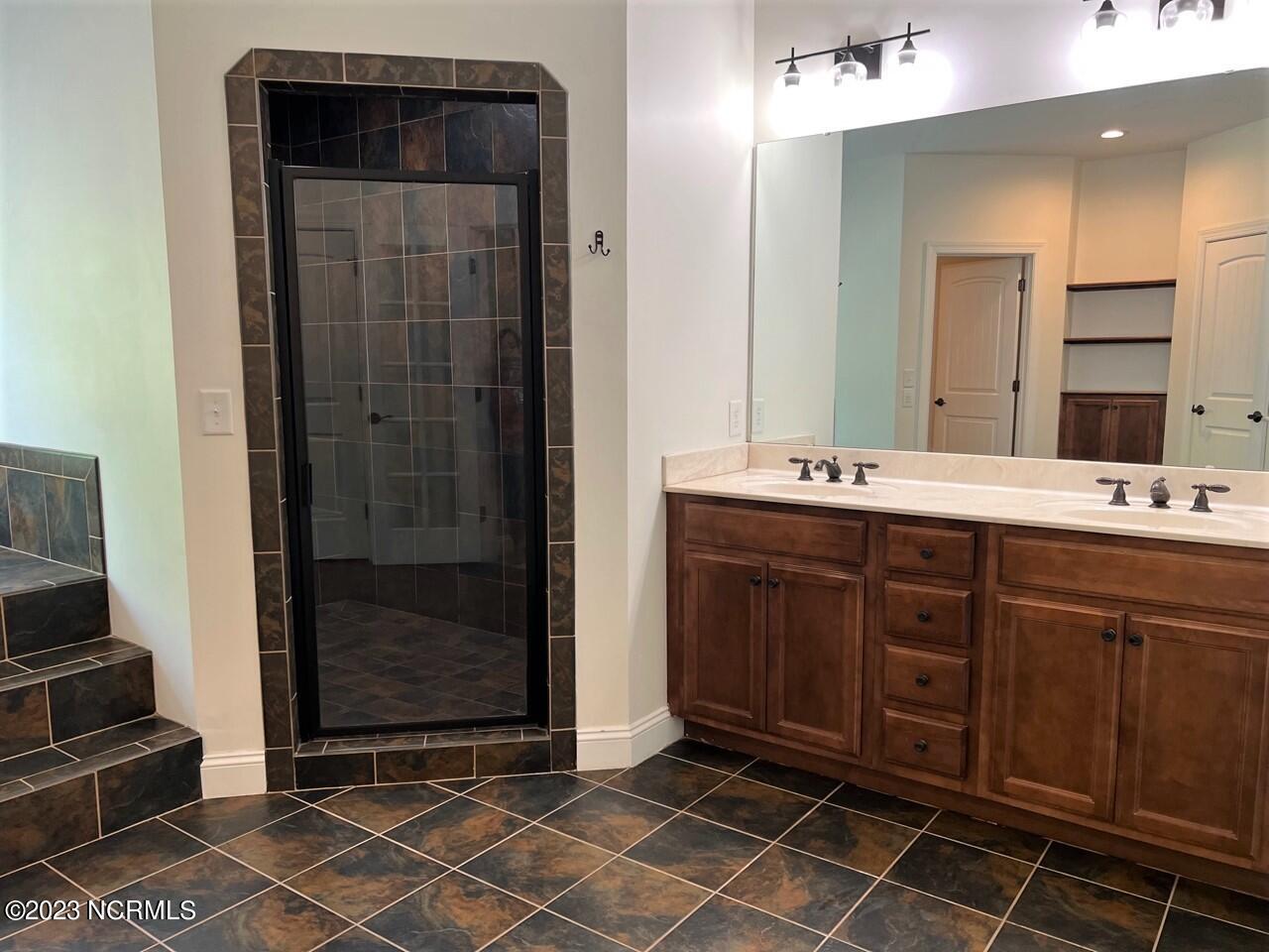 2239 E Indiana Avenue