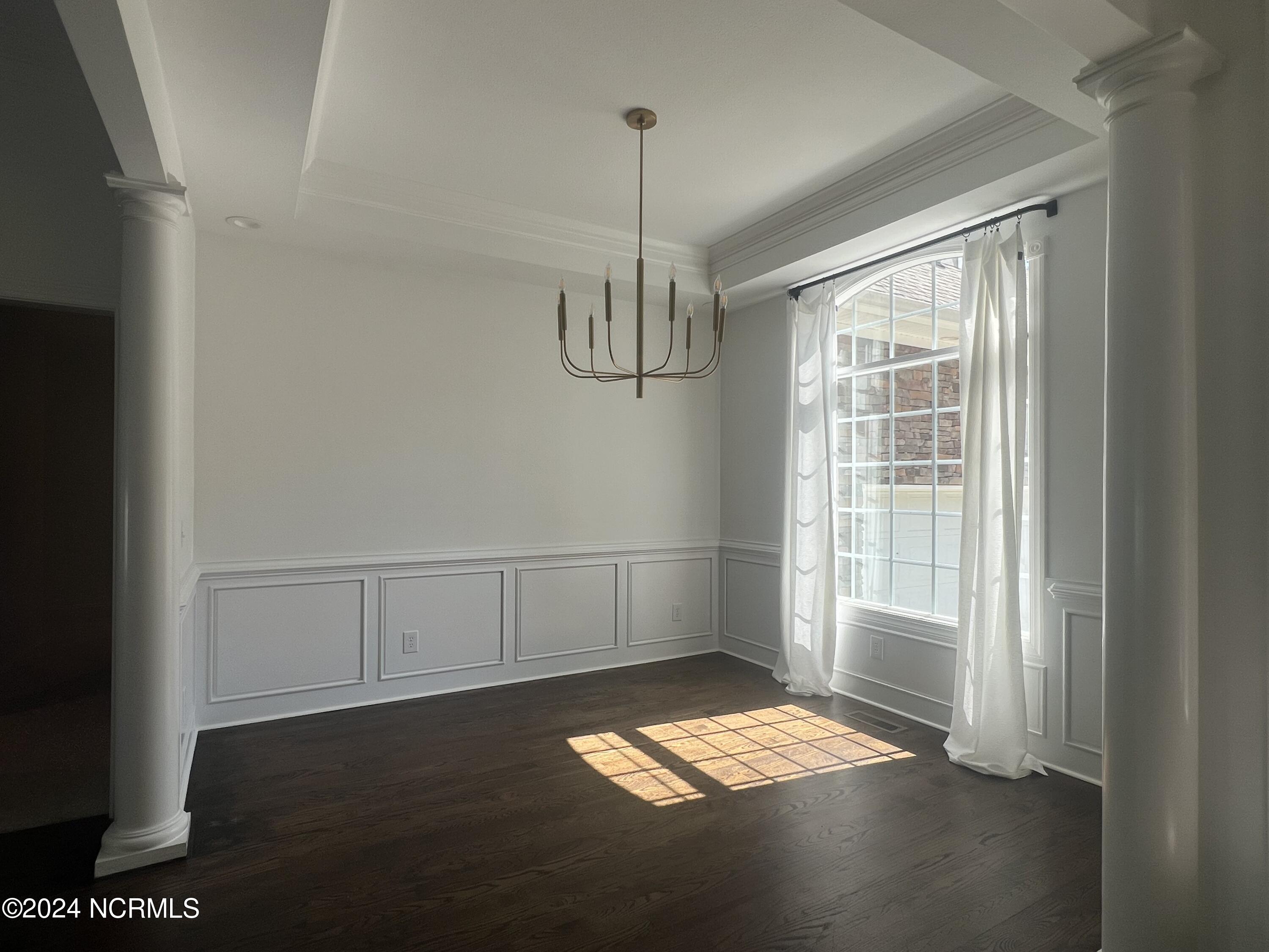 130 Tamarisk Lane