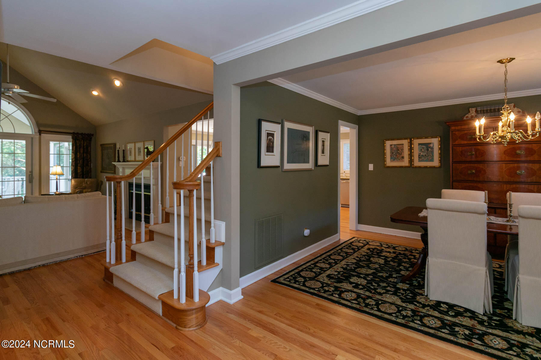 132 Steeplechase Way