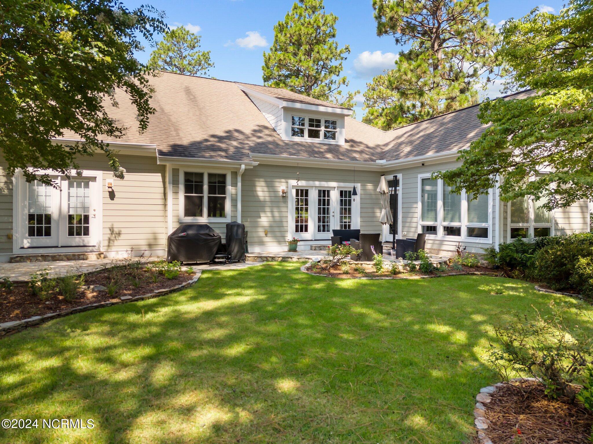 27 Deacon Palmer Place