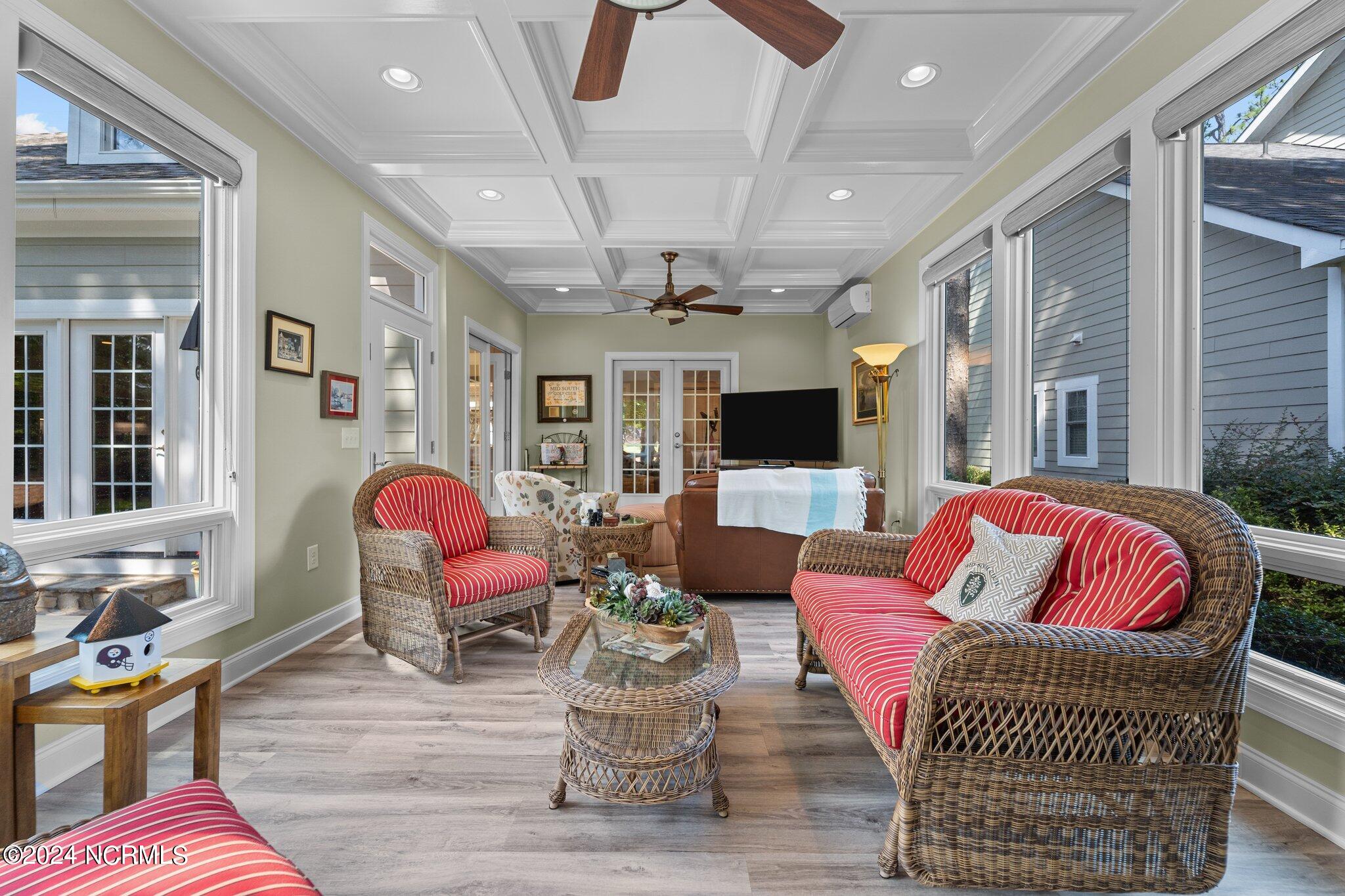 27 Deacon Palmer Place