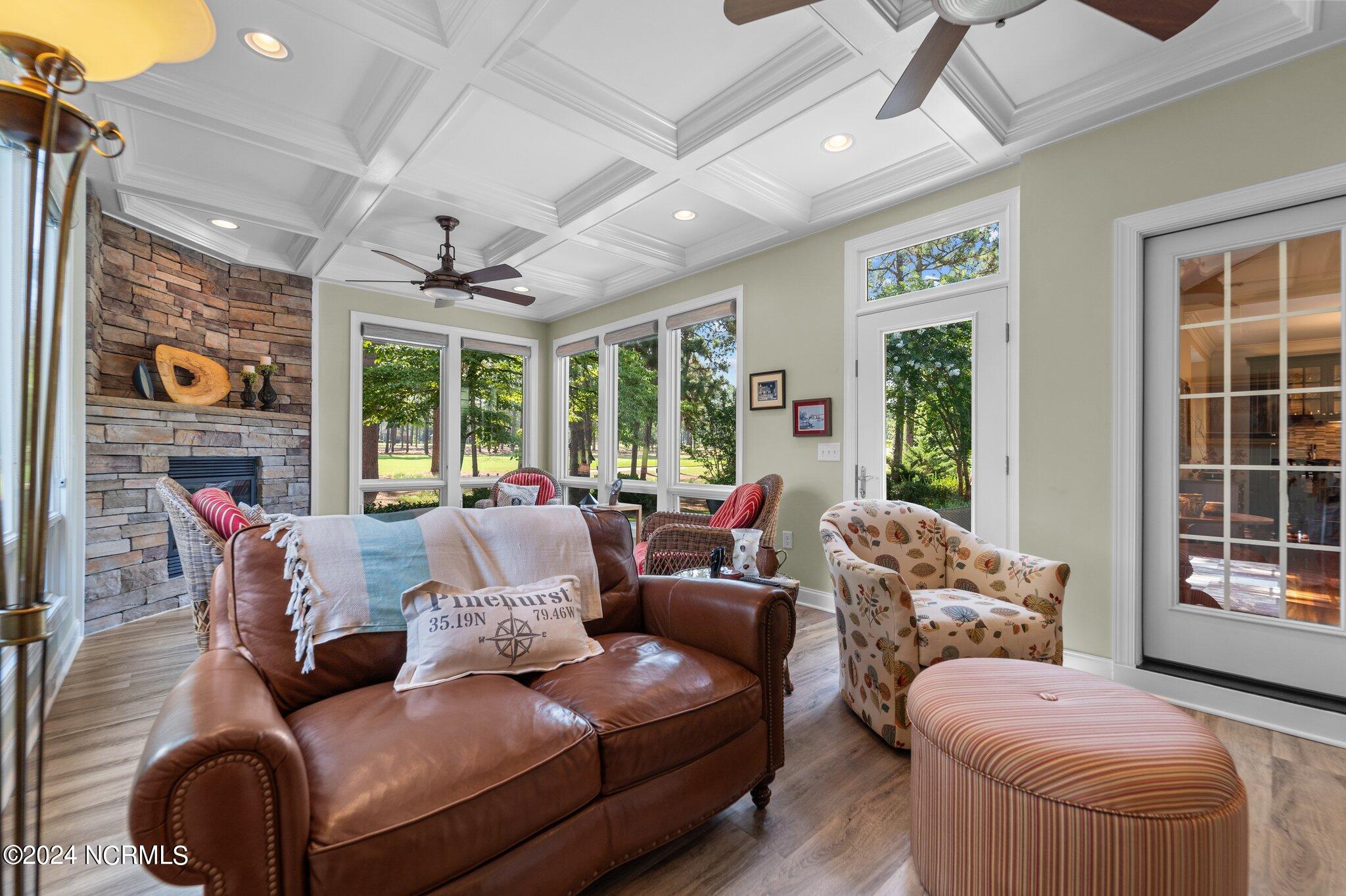 27 Deacon Palmer Place