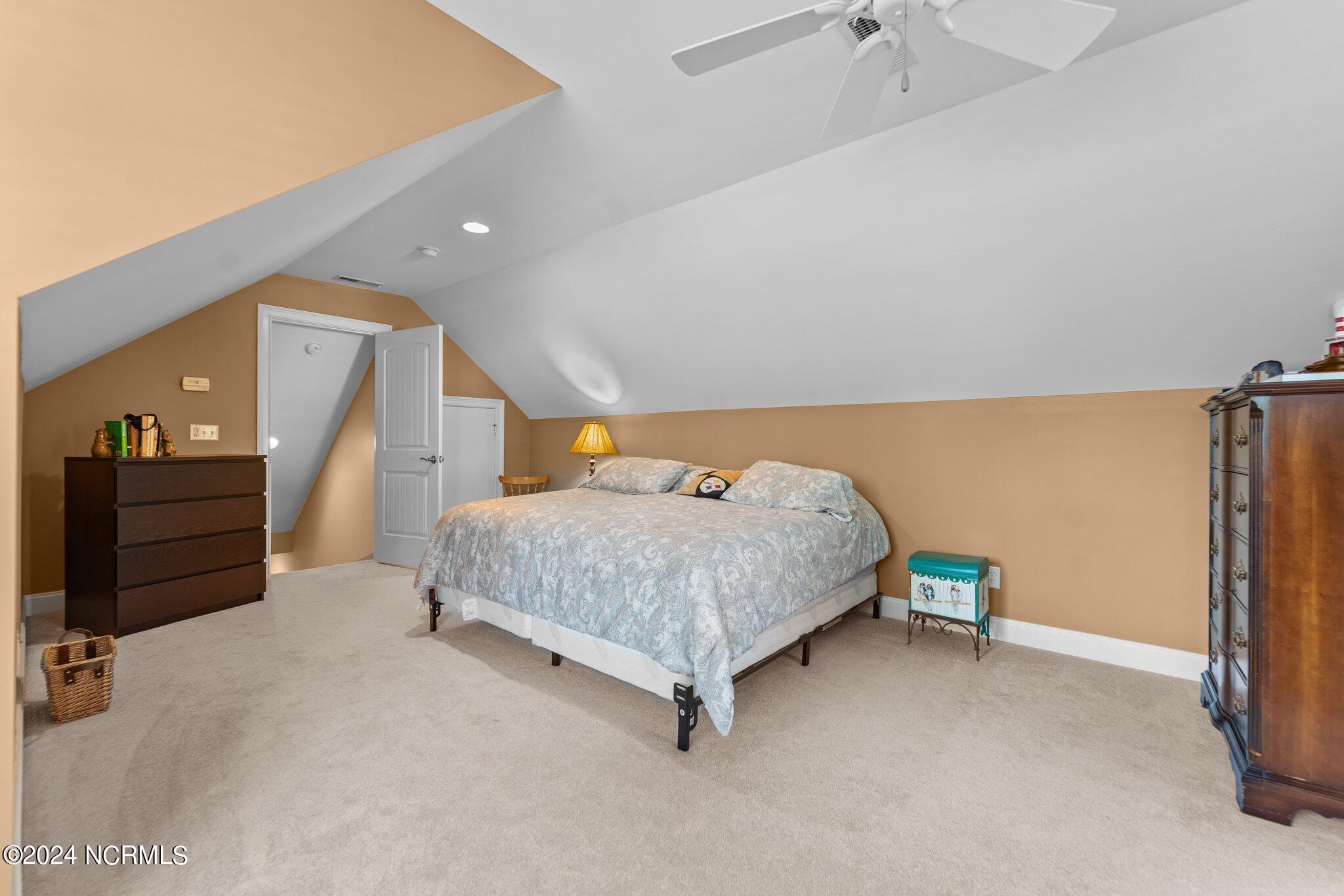 27 Deacon Palmer Place