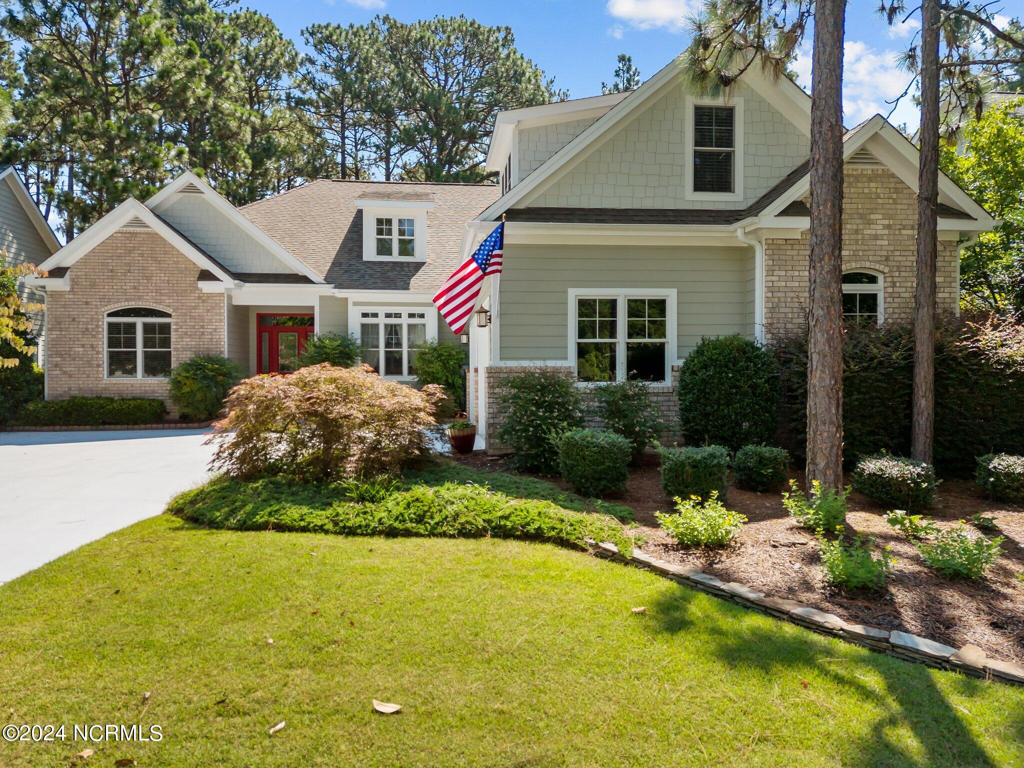 27 Deacon Palmer Place