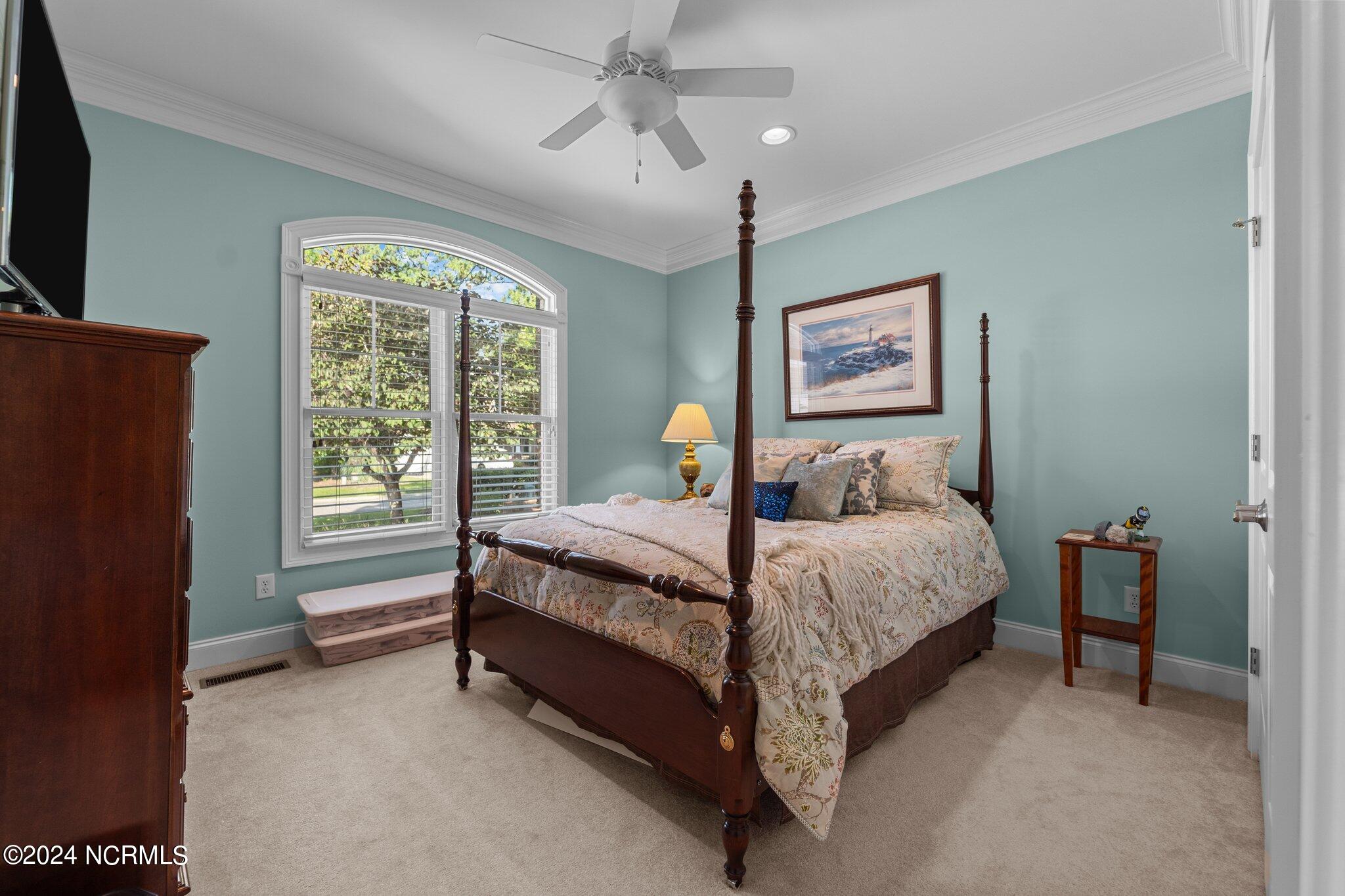 27 Deacon Palmer Place