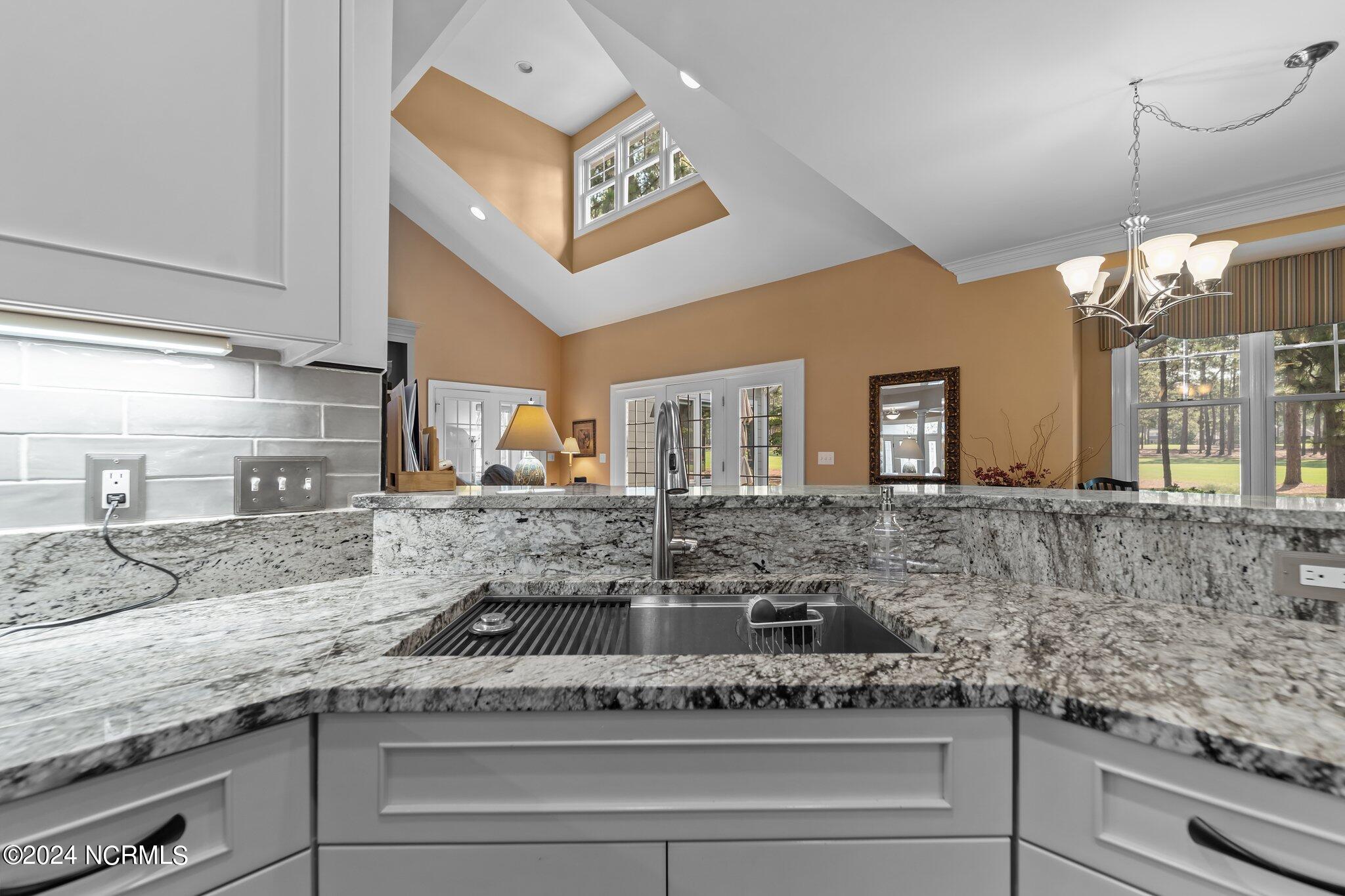 27 Deacon Palmer Place