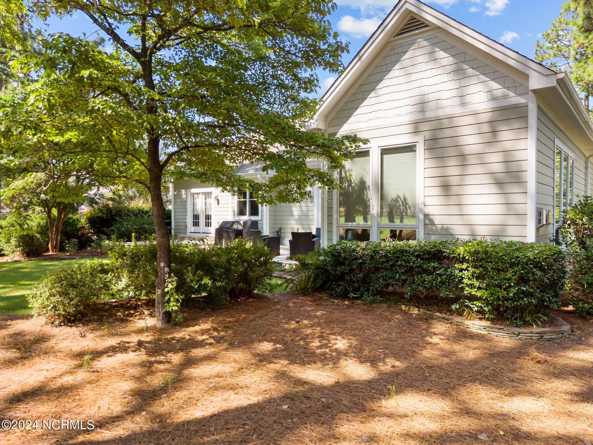 27 Deacon Palmer Place