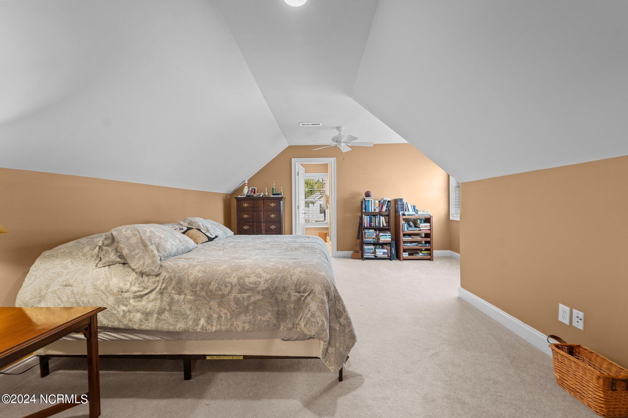 27 Deacon Palmer Place