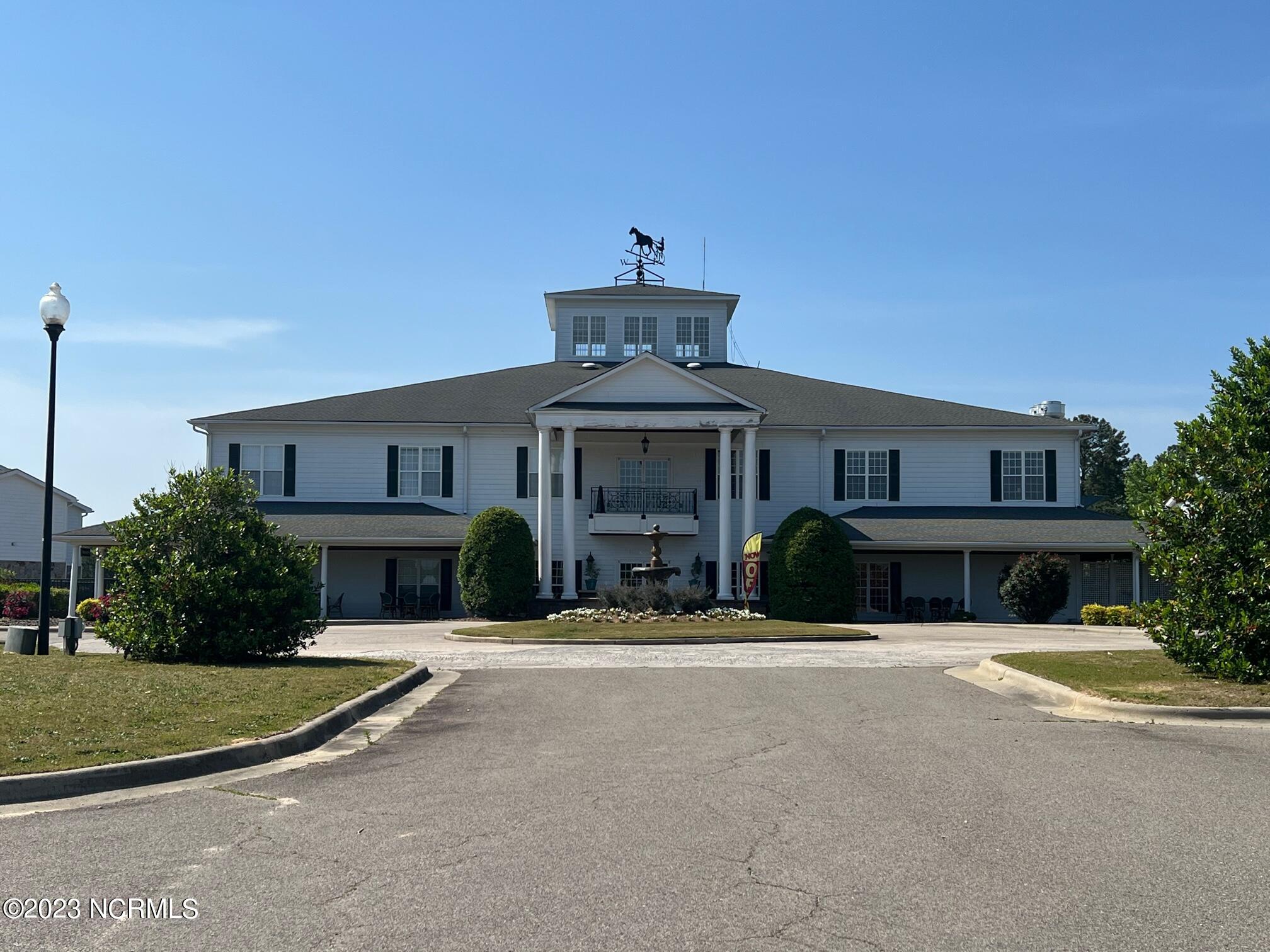 490 Little River Farm Boulevard, 102a