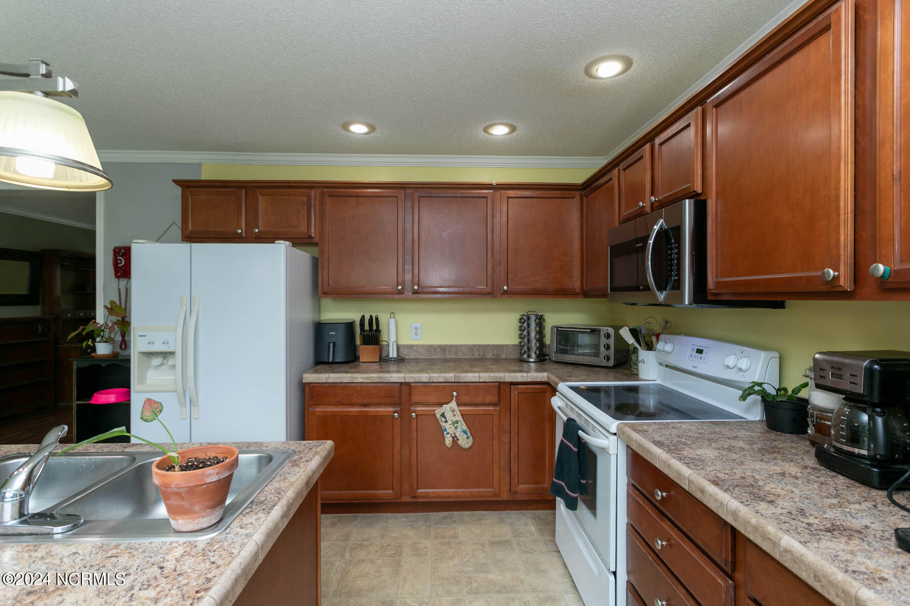 310 Old Garner Place Road