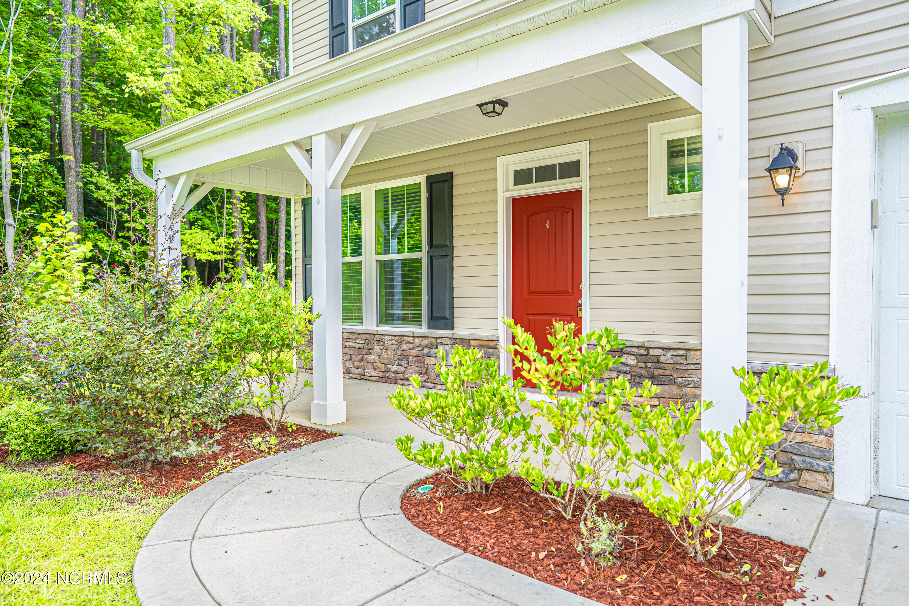 331 Glade Drive