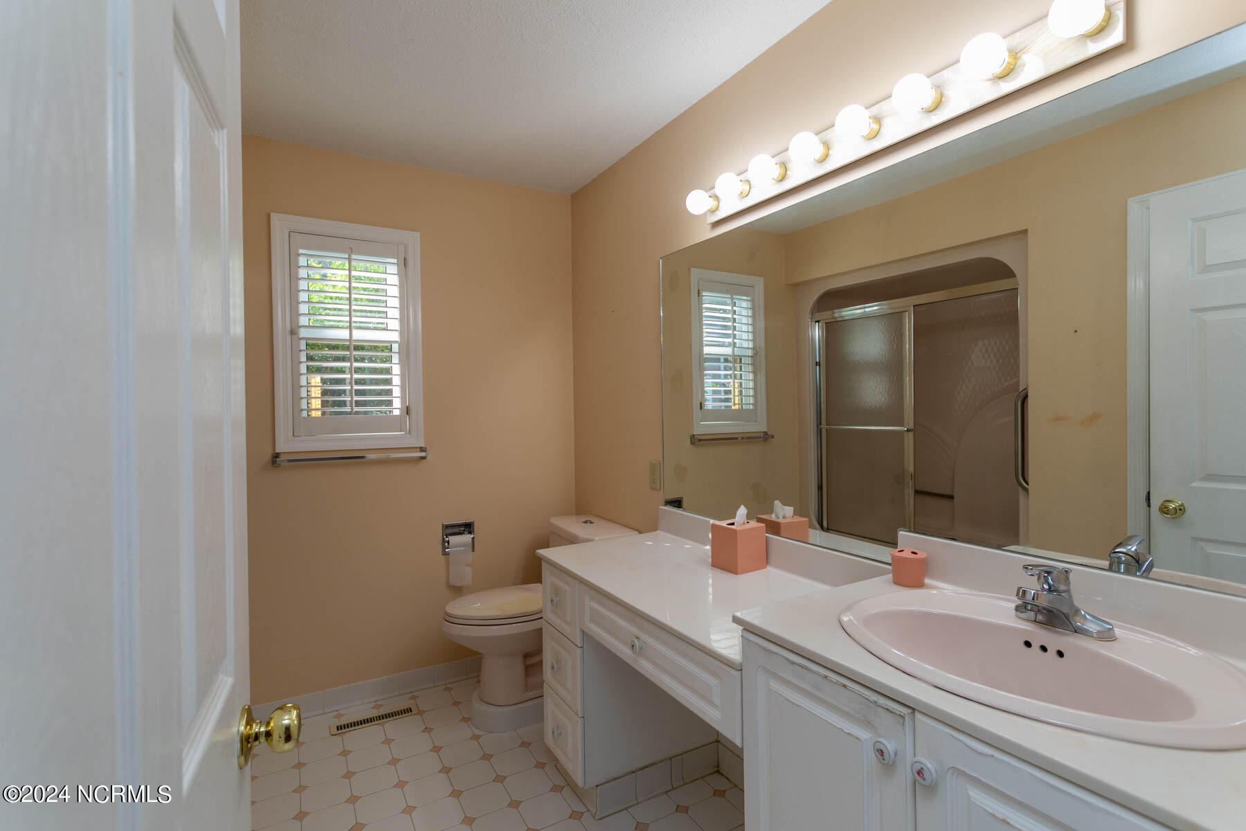 355 Pine Vista Drive