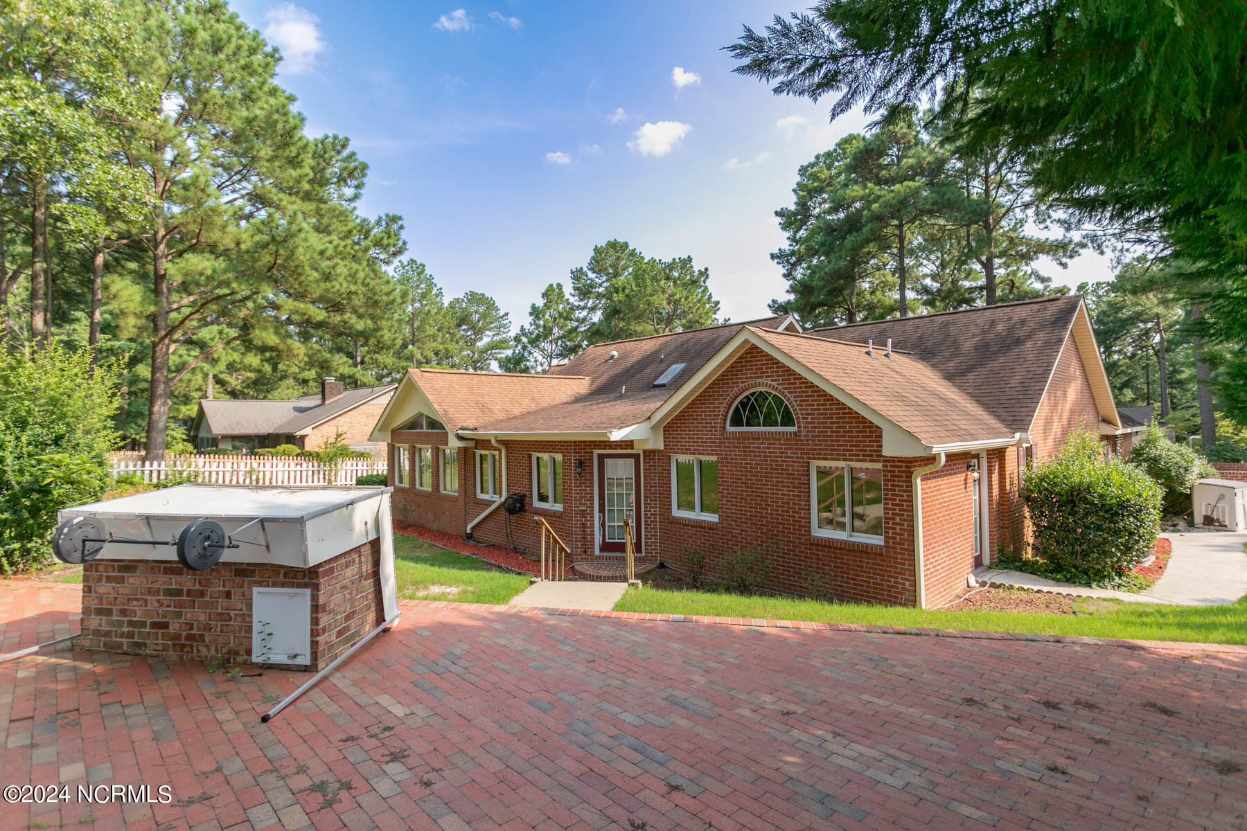 355 Pine Vista Drive