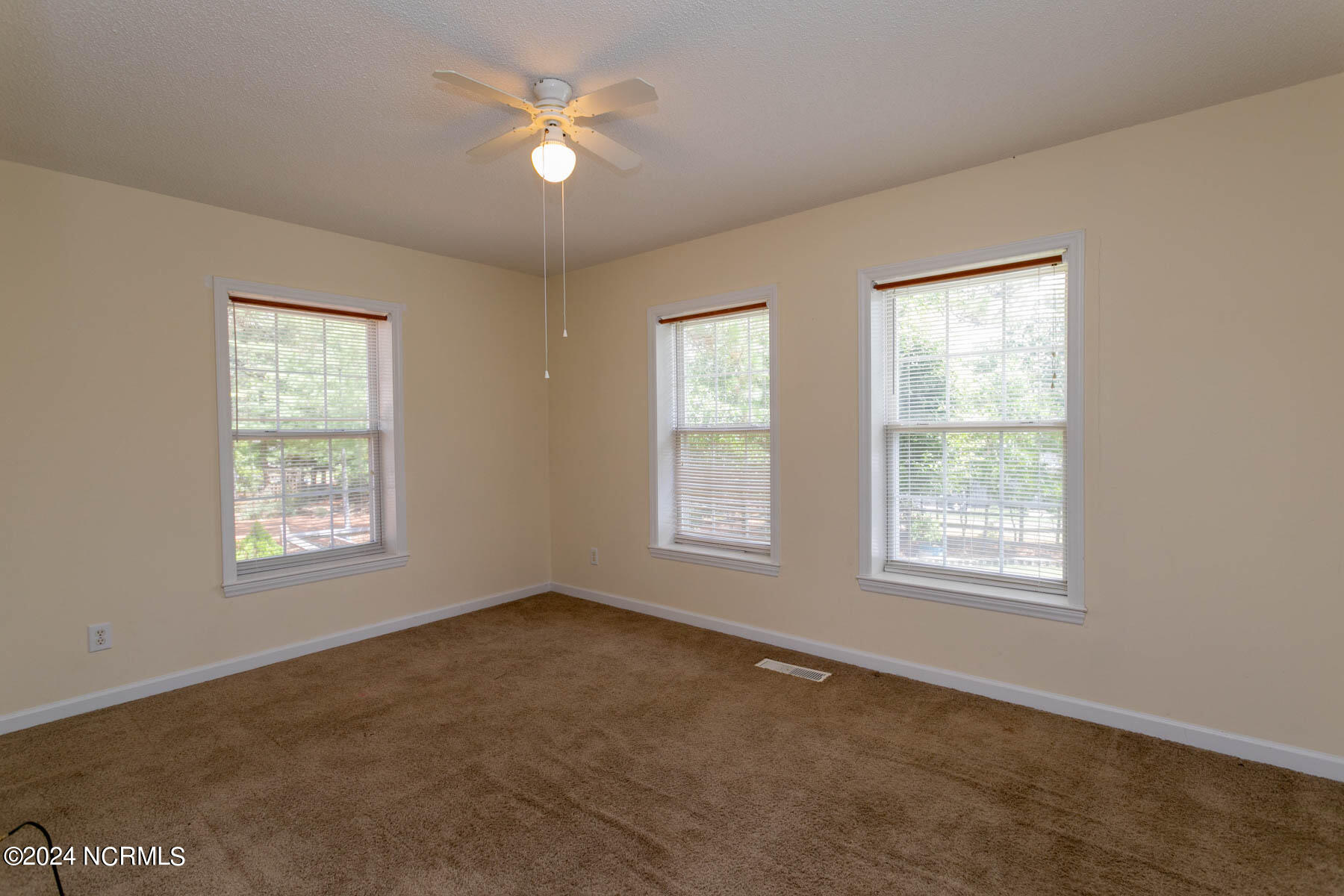 103 Pineneedle Drive