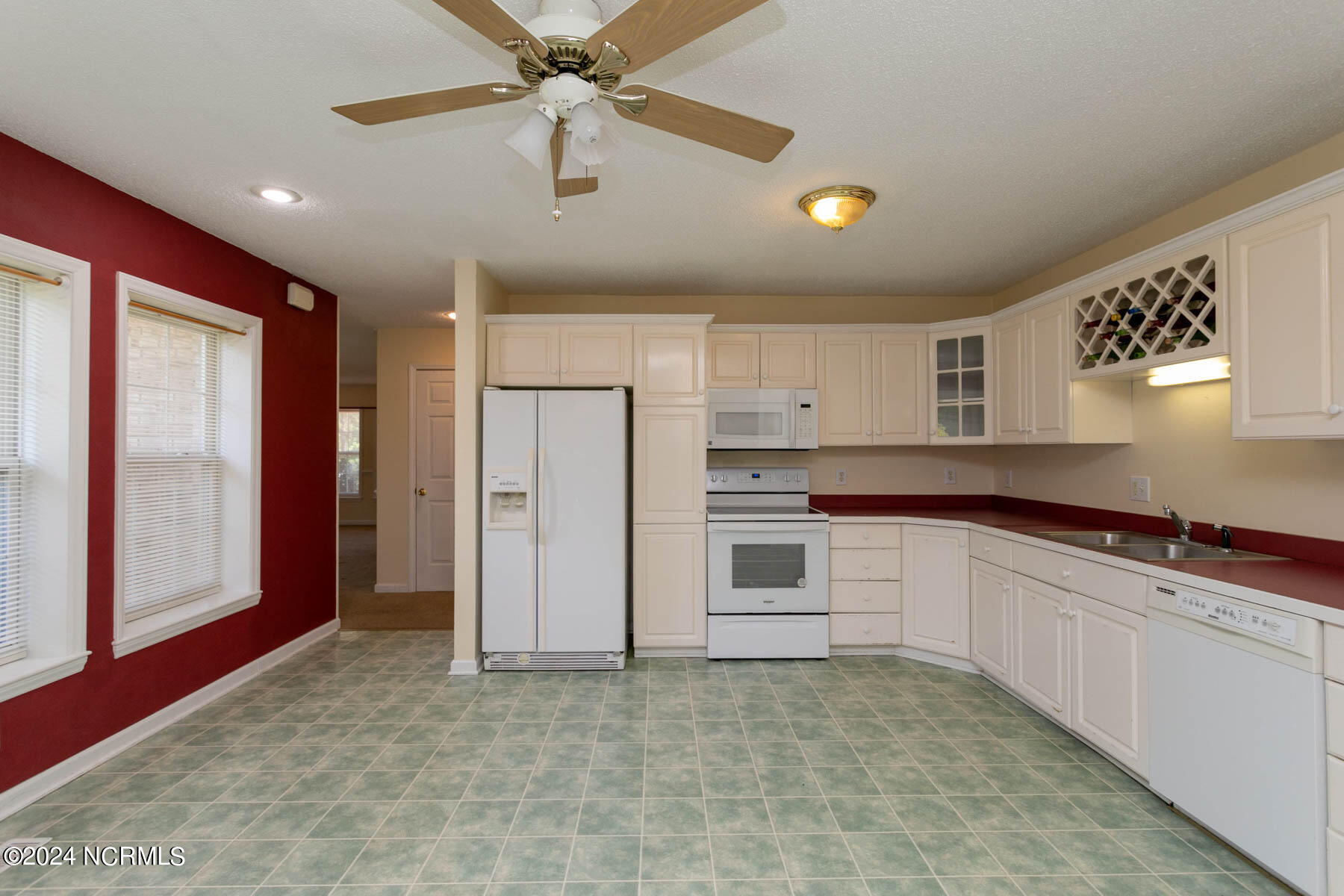 103 Pineneedle Drive