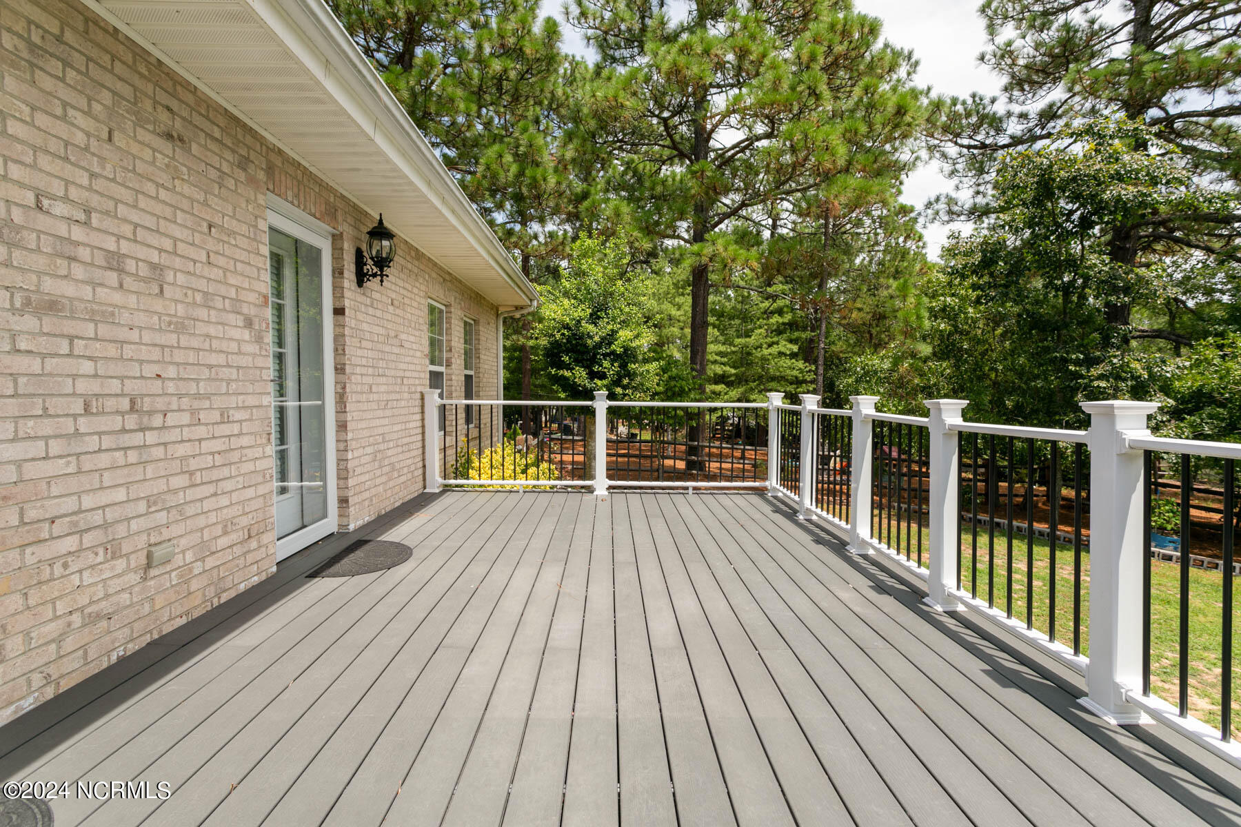 103 Pineneedle Drive