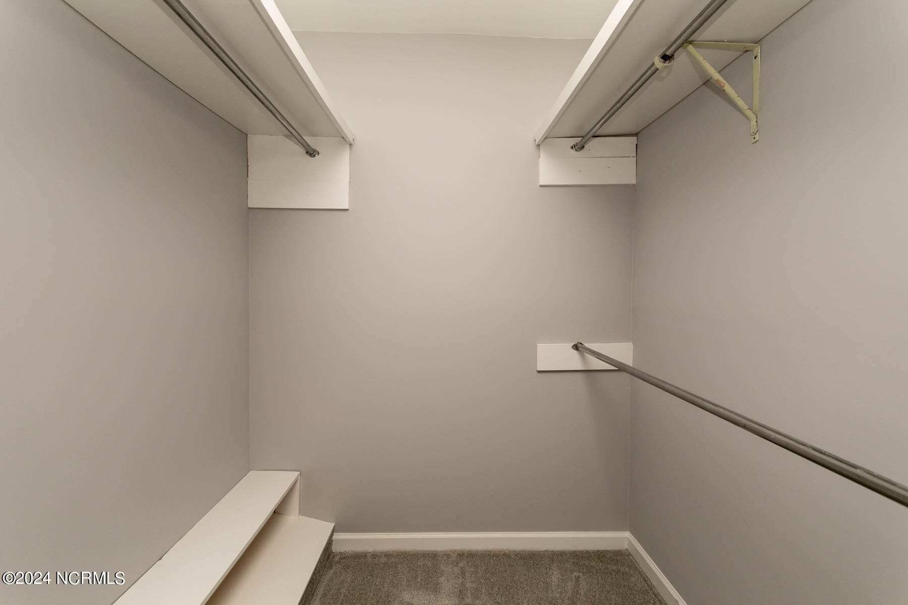 270 Mckenzie Road W, 51