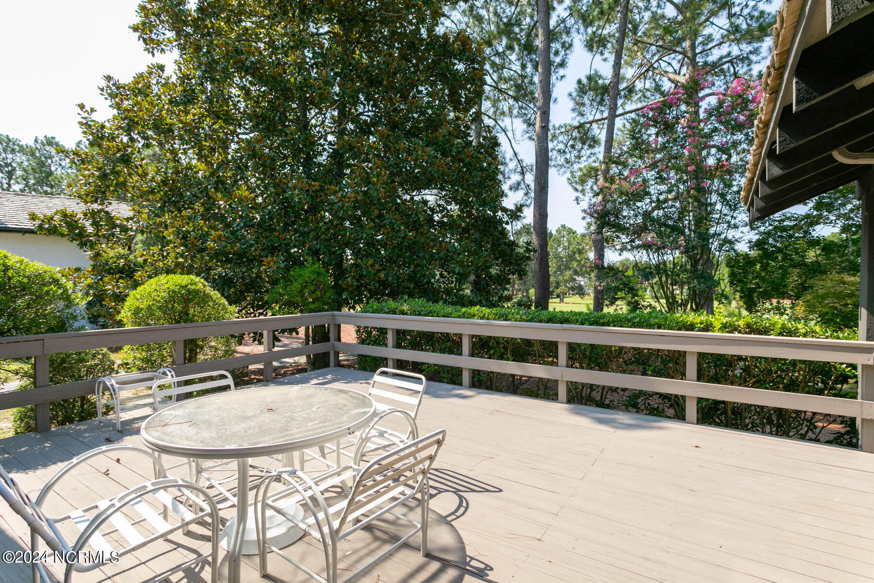 270 Mckenzie Road W, 51