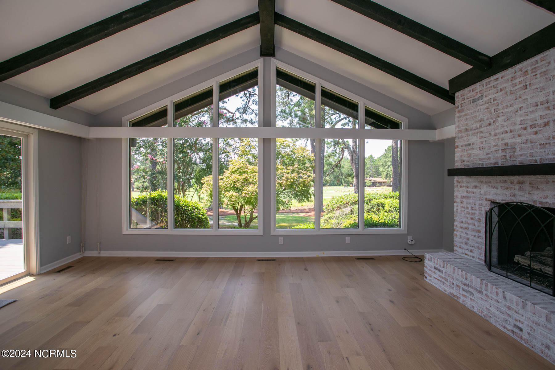 270 Mckenzie Road W, 51