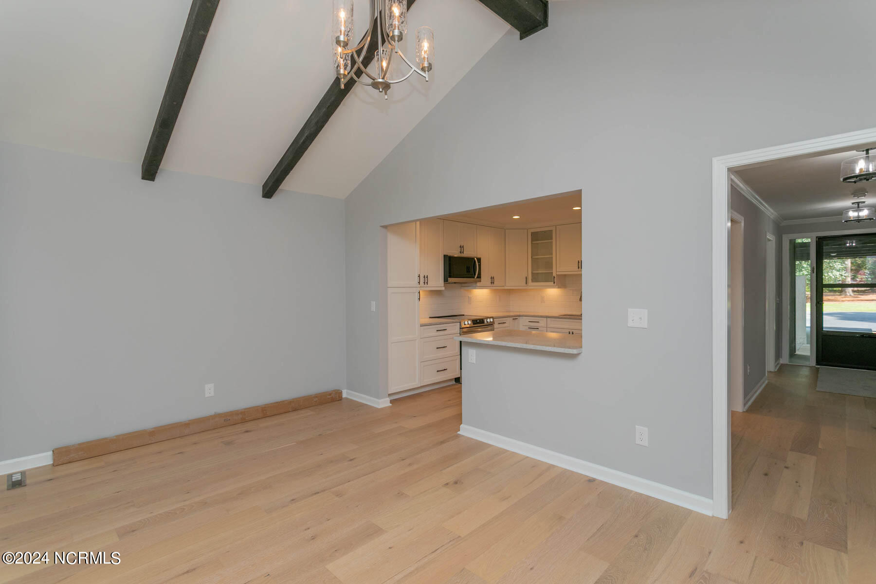 270 Mckenzie Road W, 51