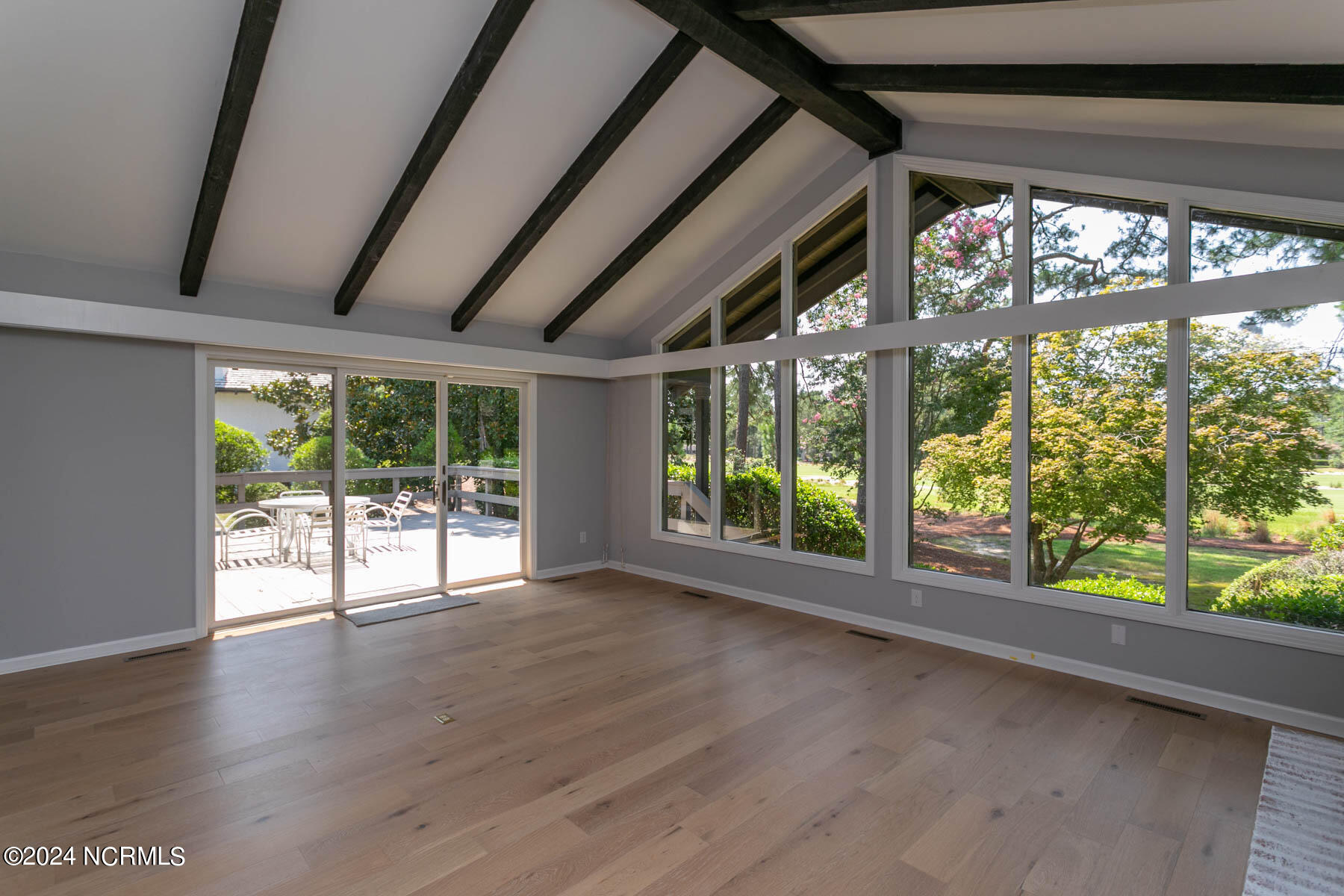 270 Mckenzie Road W, 51