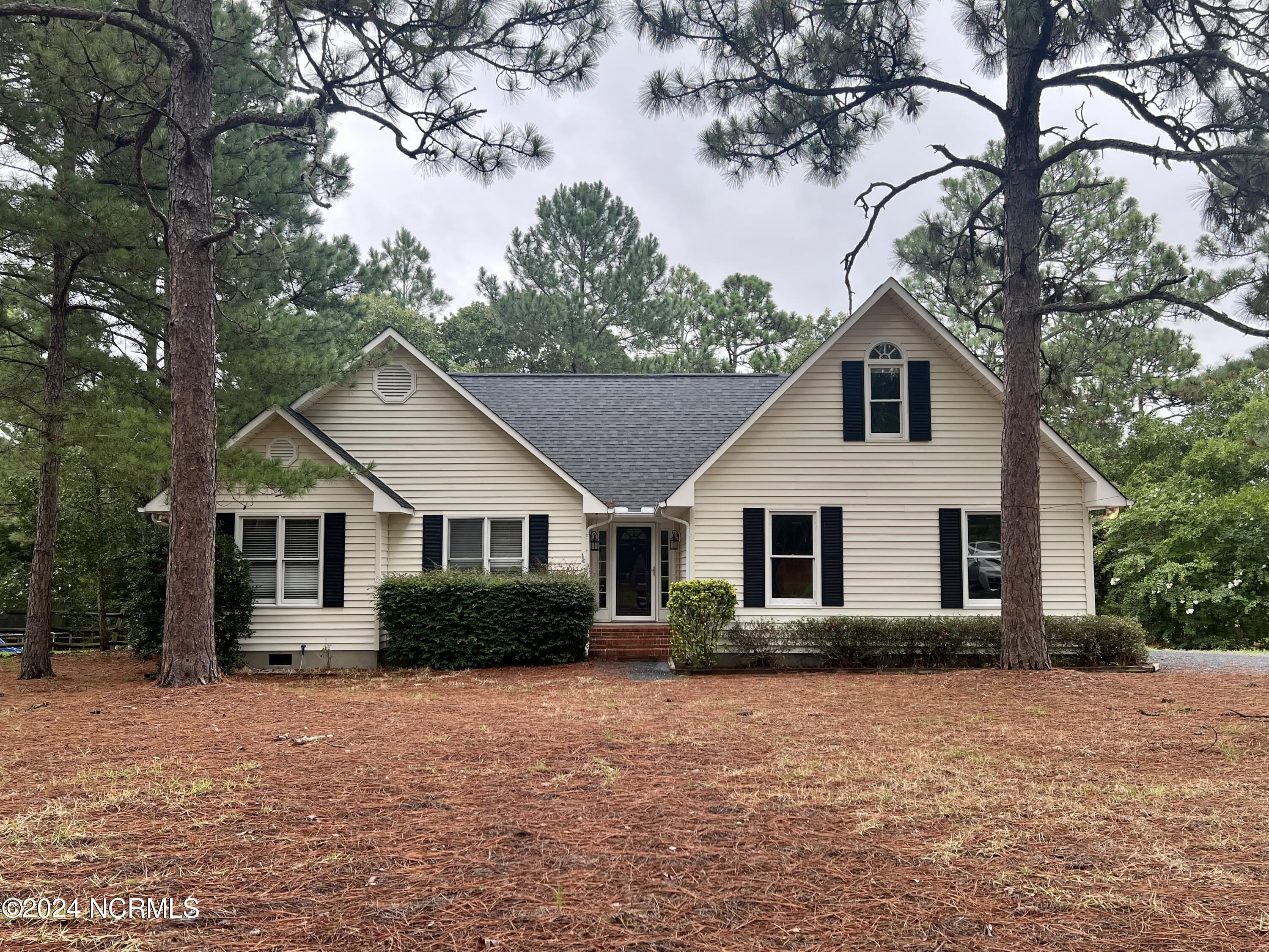 102 Seminole Court