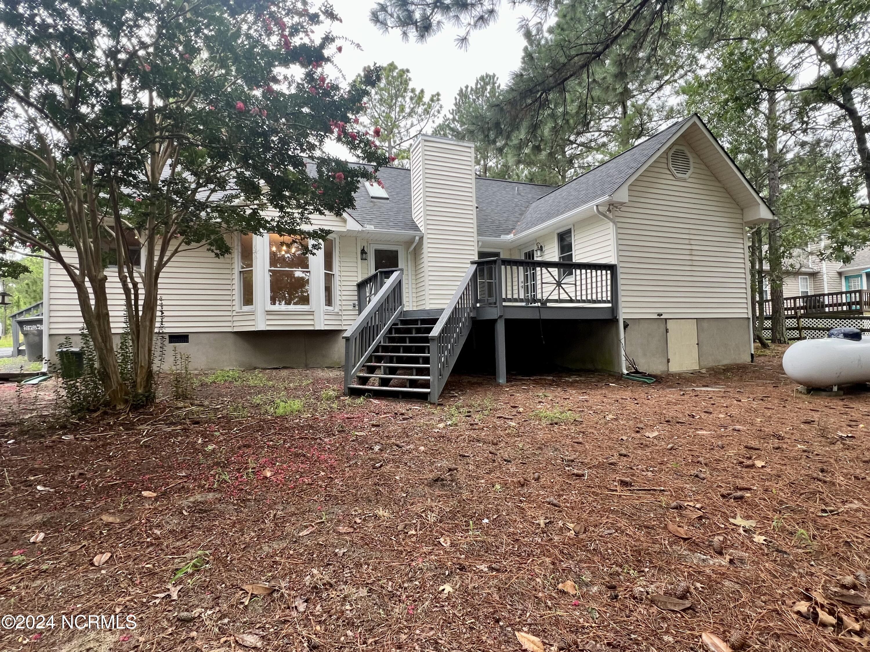 102 Seminole Court