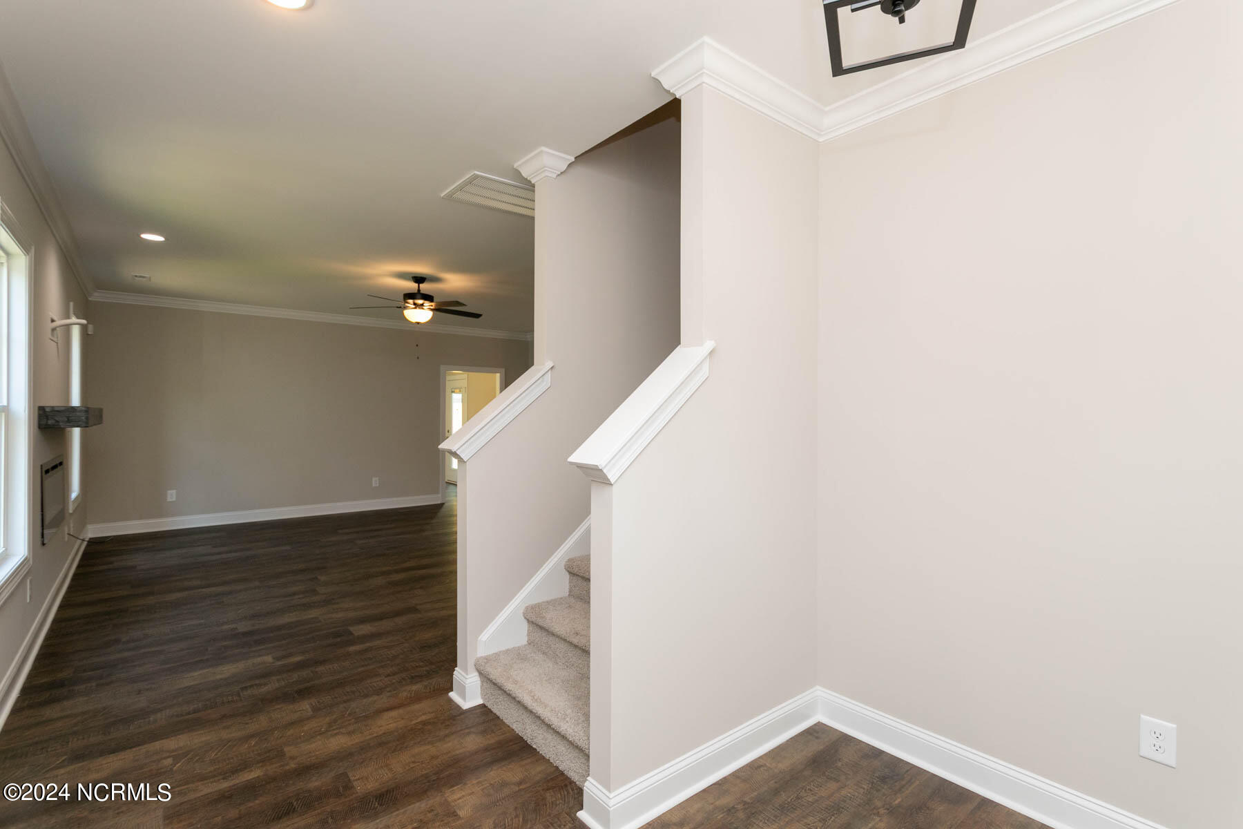 519 N Sycamore Street