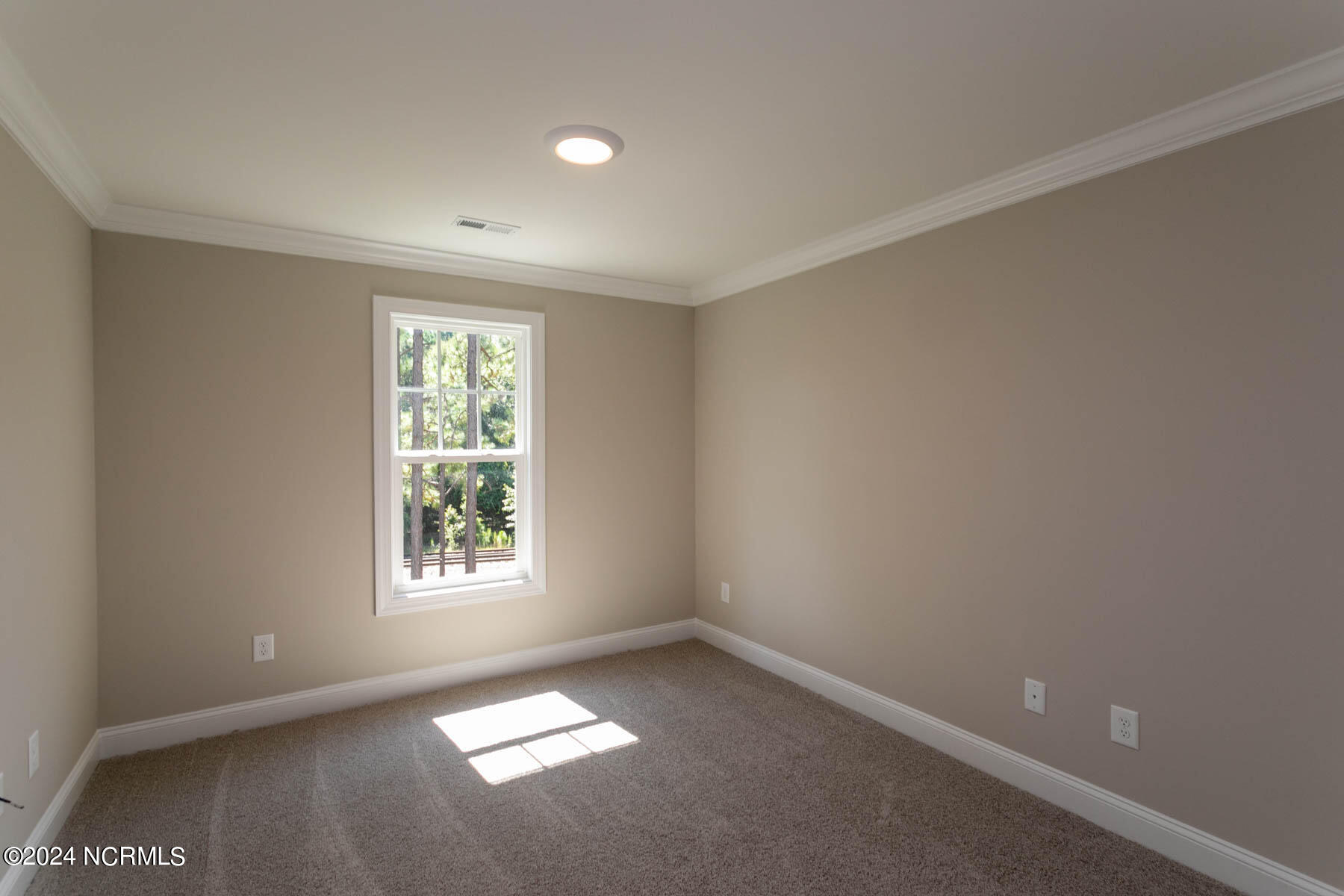 519 N Sycamore Street