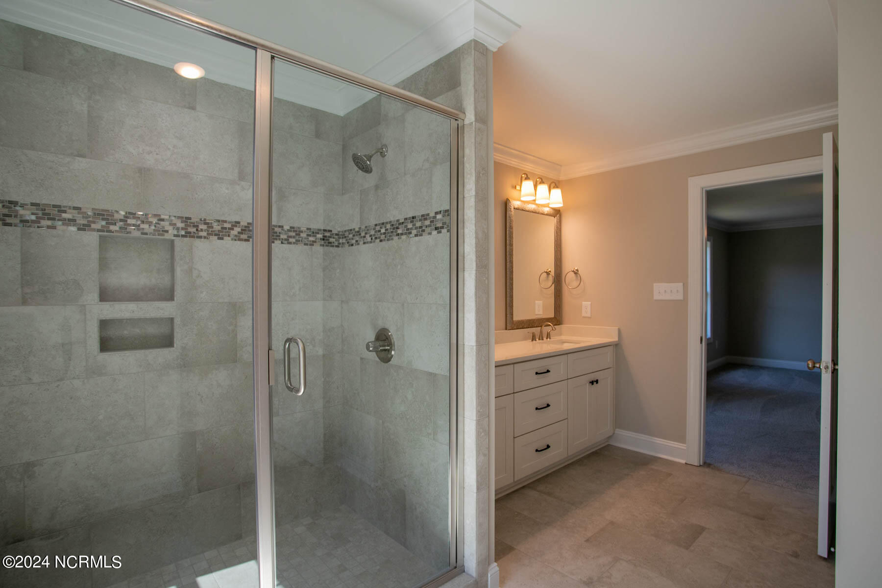 519 N Sycamore Street