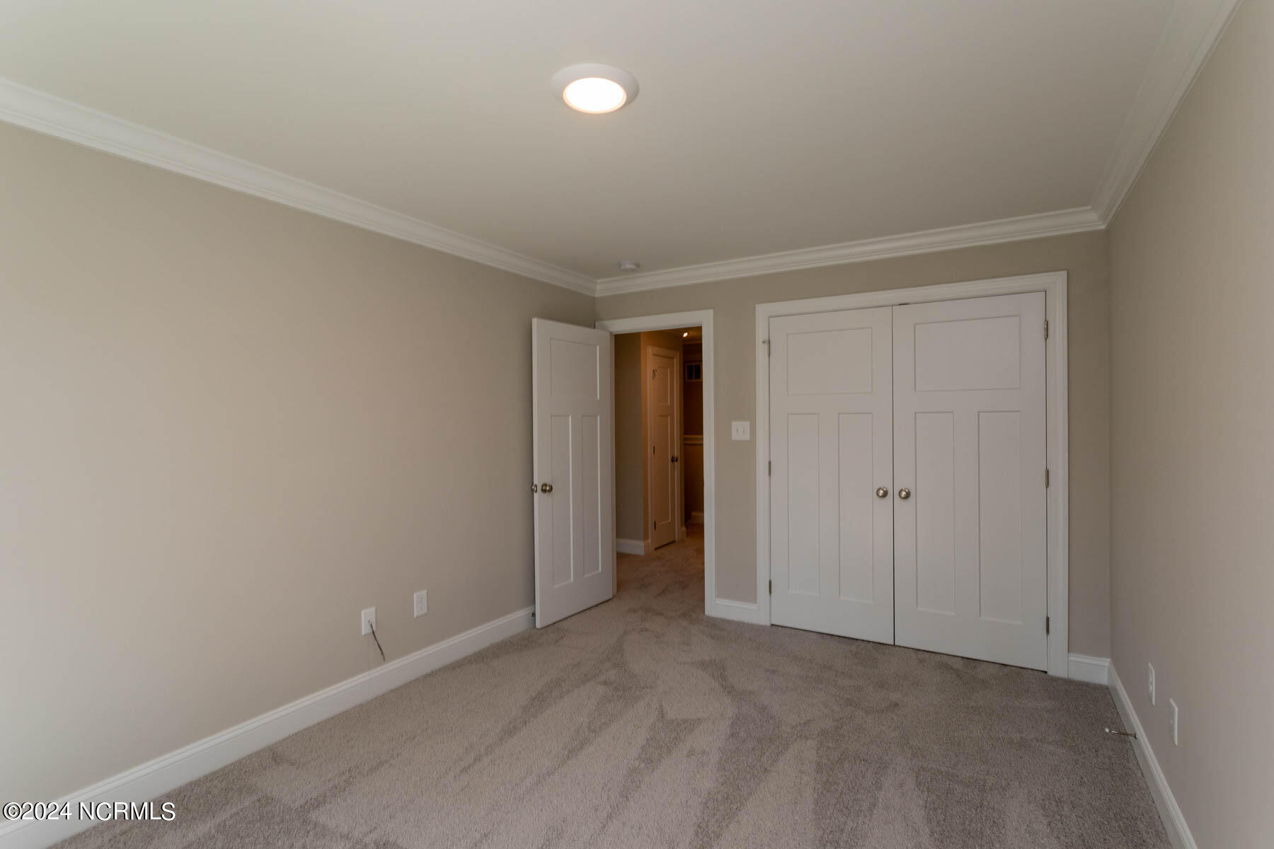 519 N Sycamore Street