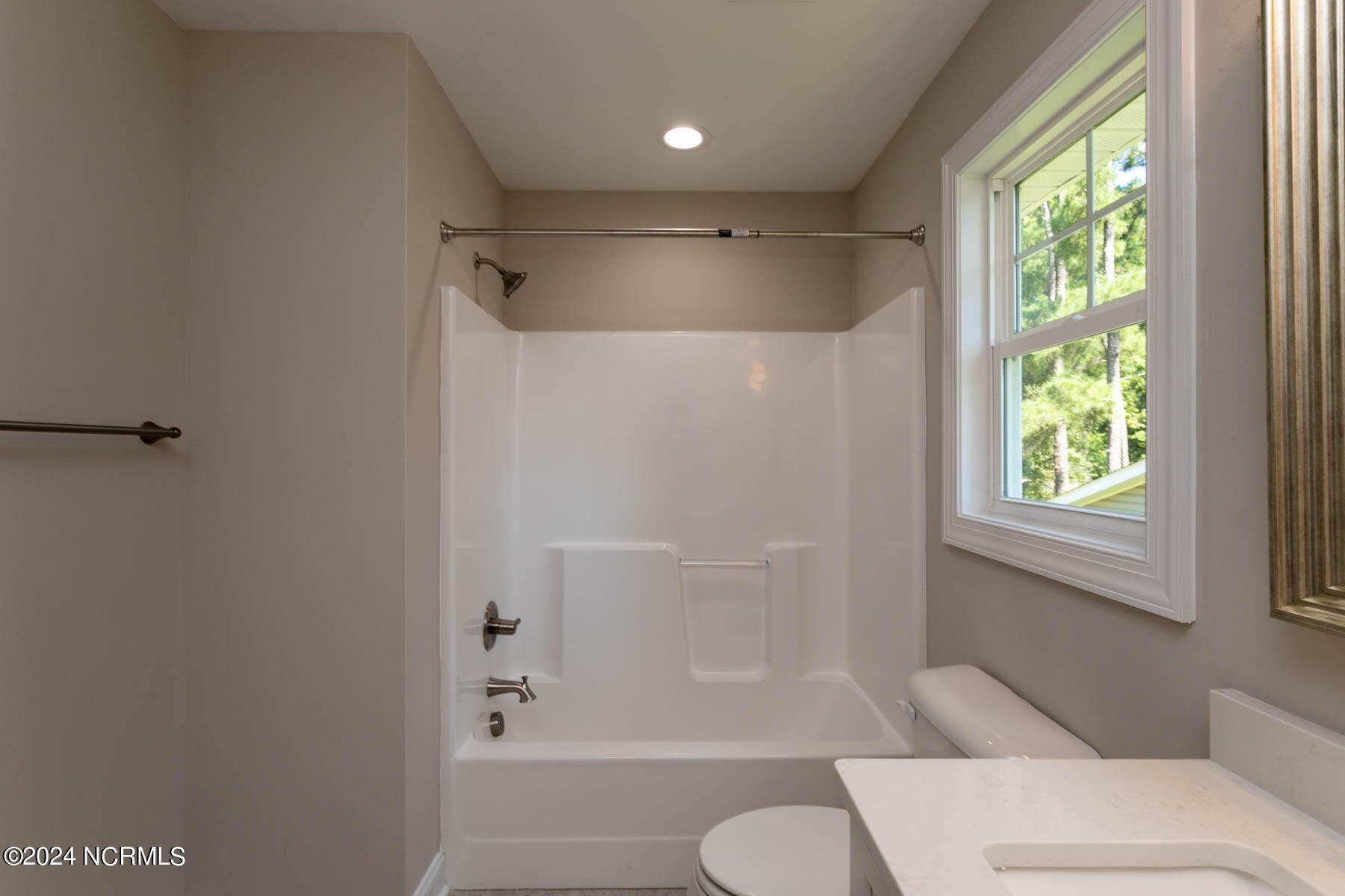 519 N Sycamore Street