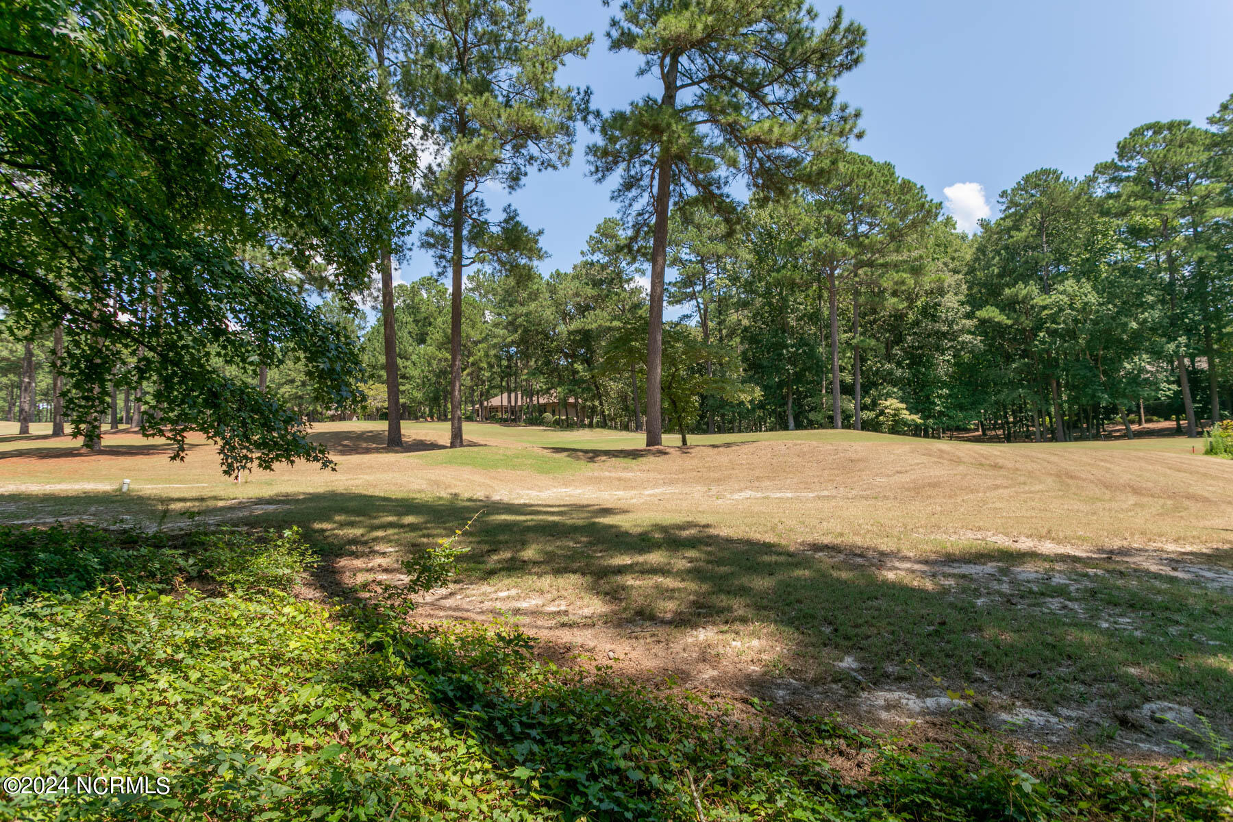 14 2461 Pomeroy Drive