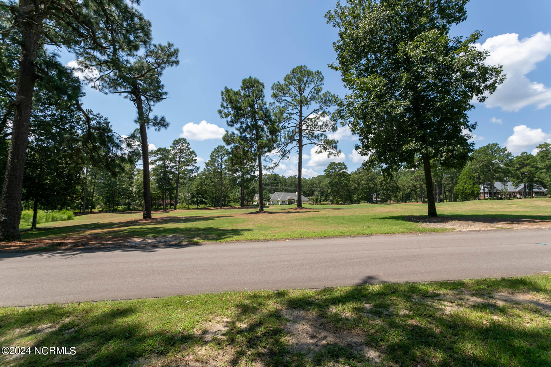 14 2461 Pomeroy Drive