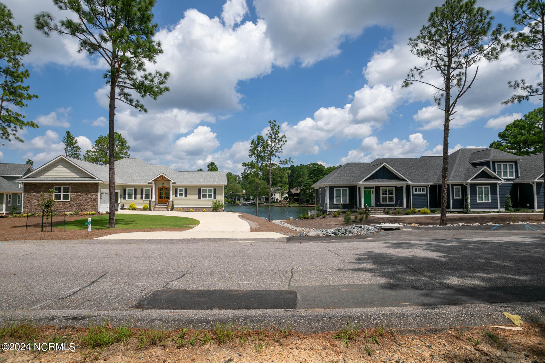 130 4321 Andrews Drive