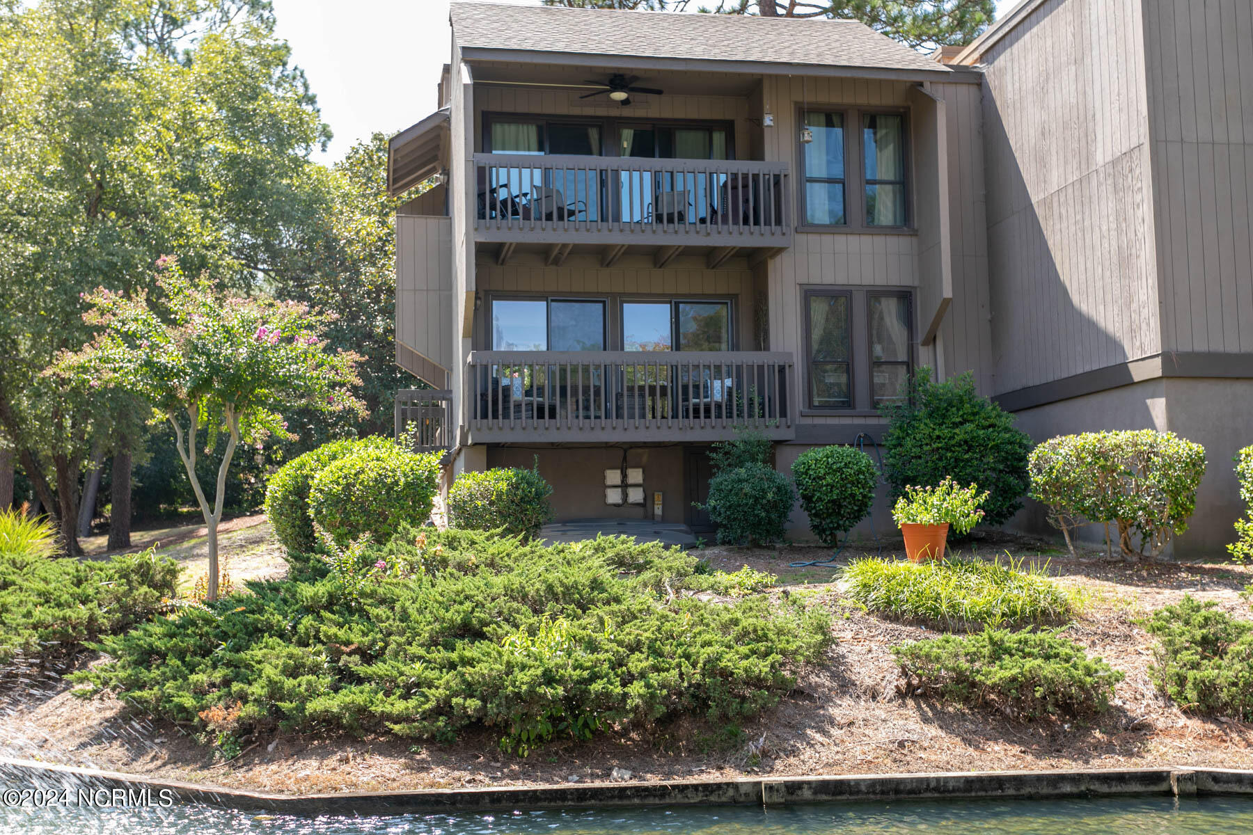 250 Sugar Gum Lane, 135