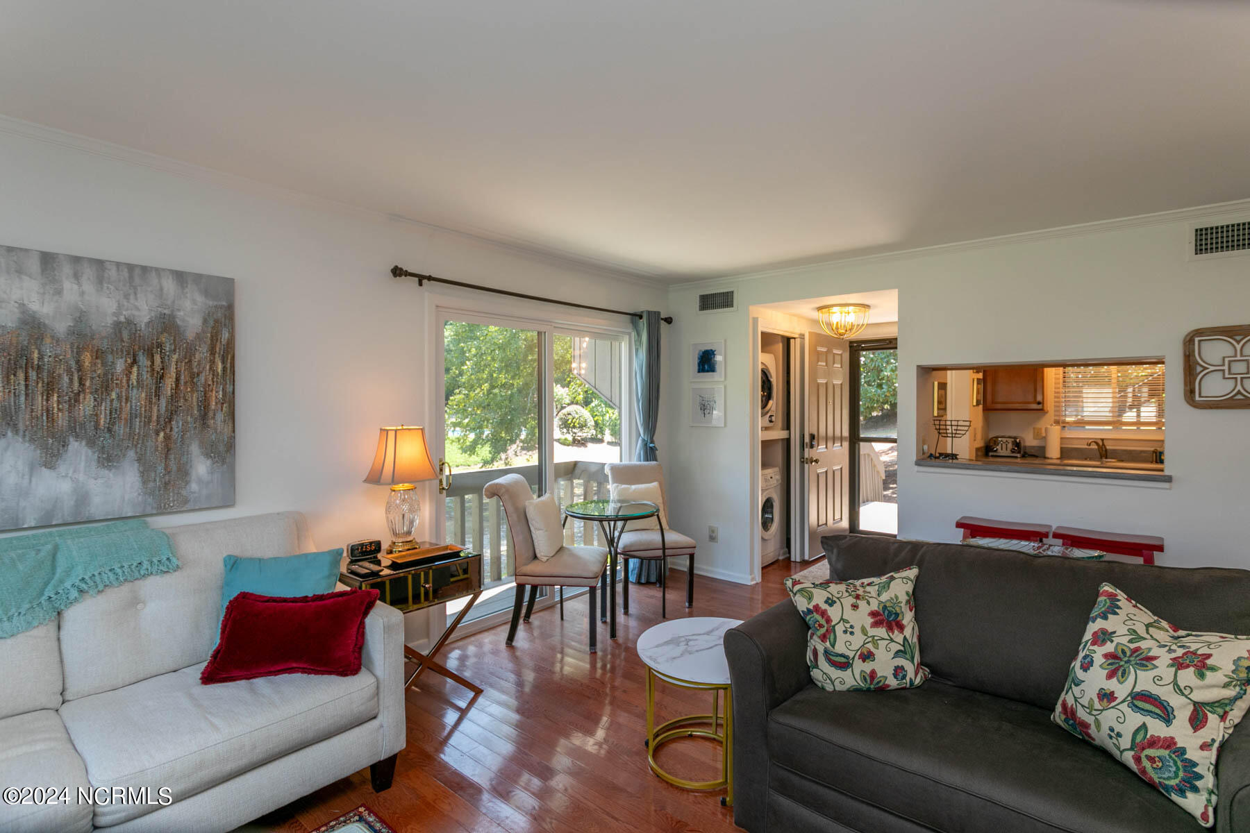 250 Sugar Gum Lane, 135