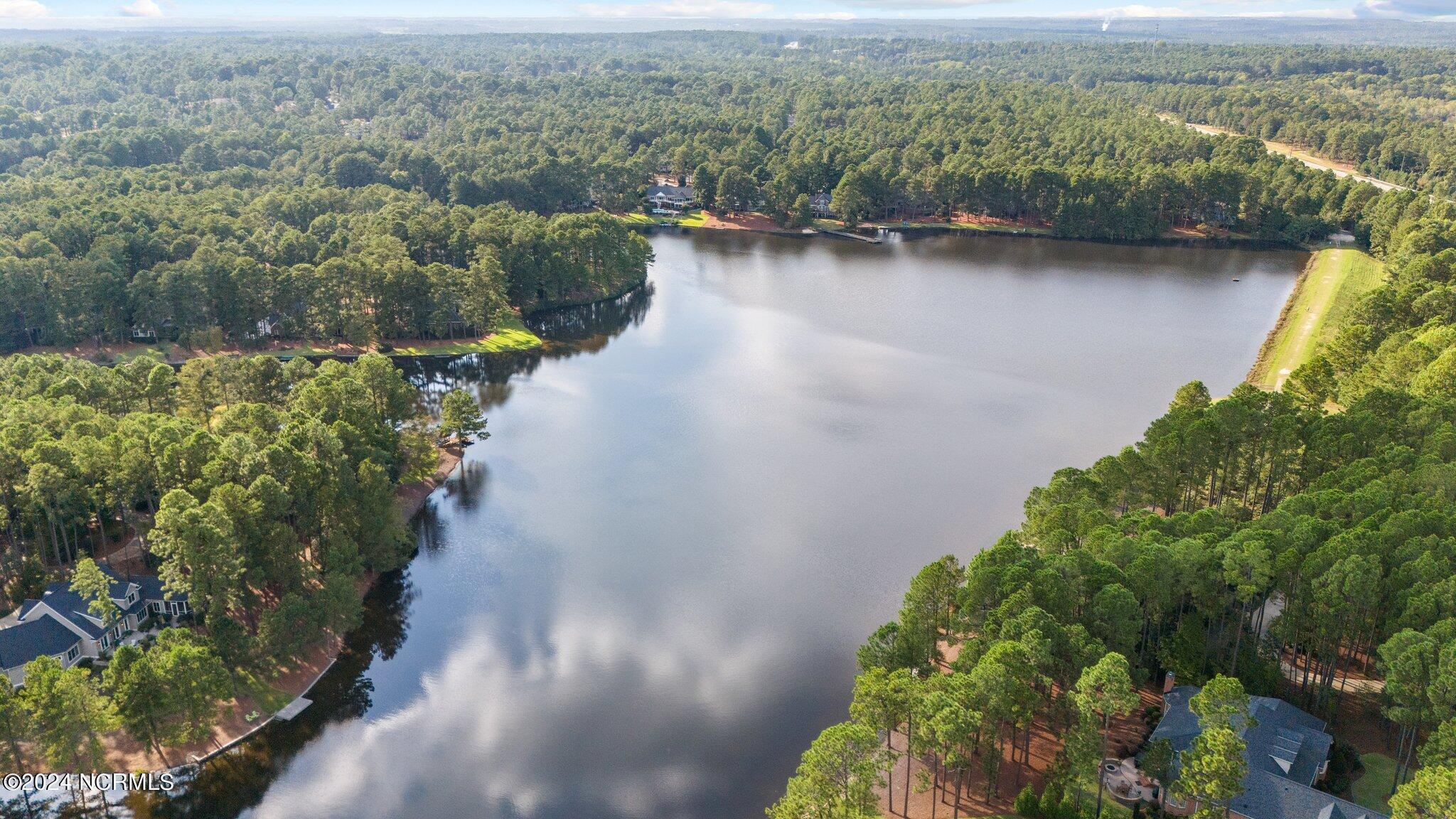 32 Loch Lomond Court