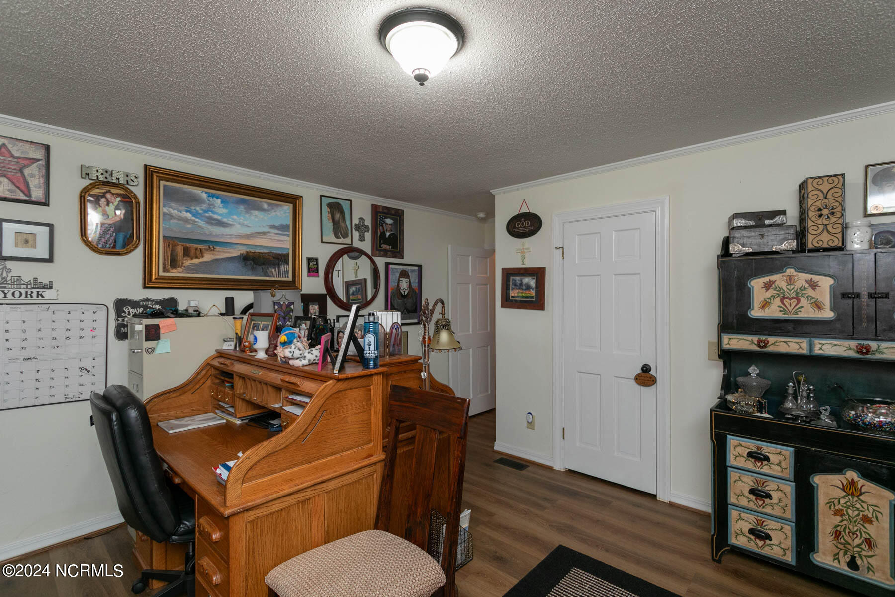 542 W College Street