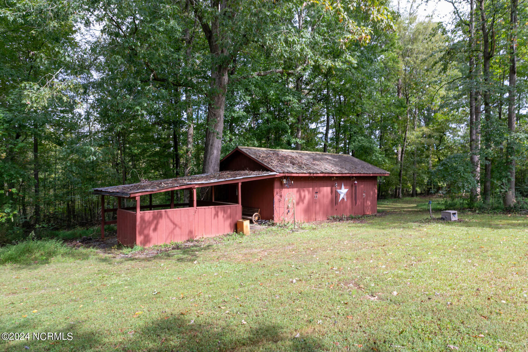 542 W College Street