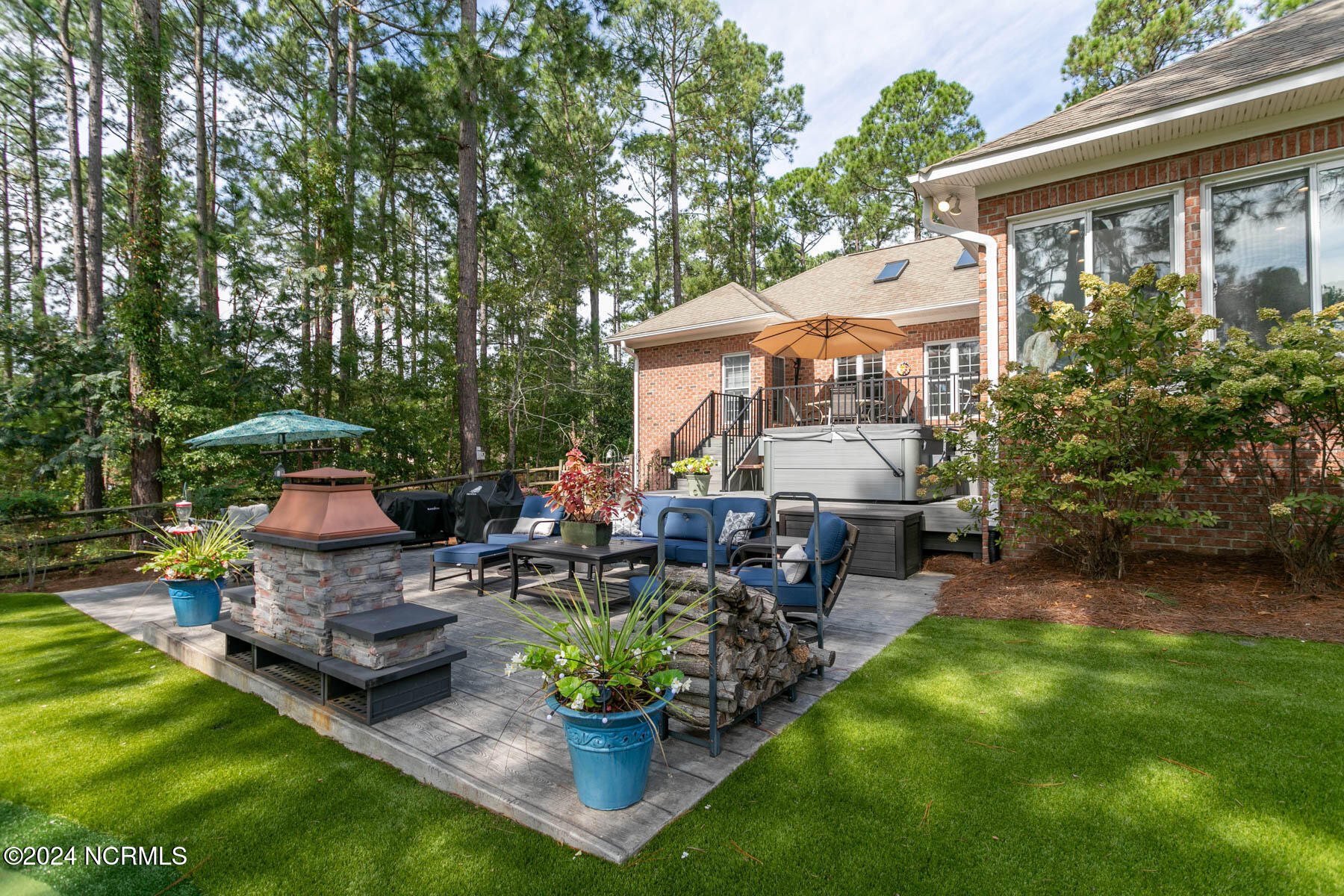 108 Devonshire Avenue E