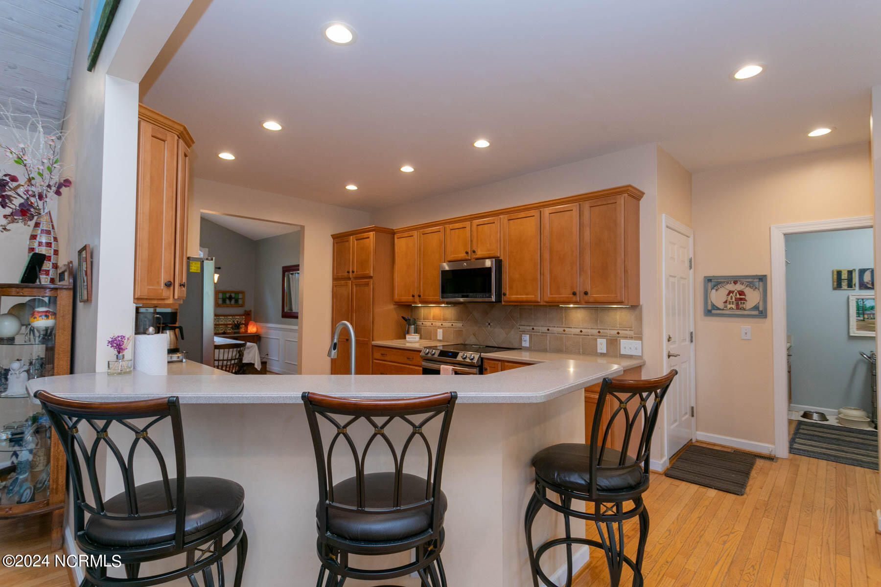 108 Devonshire Avenue E