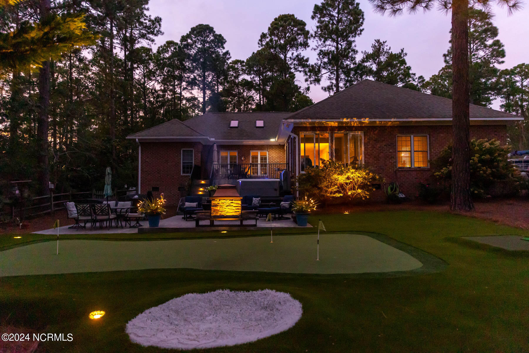 108 Devonshire Avenue E